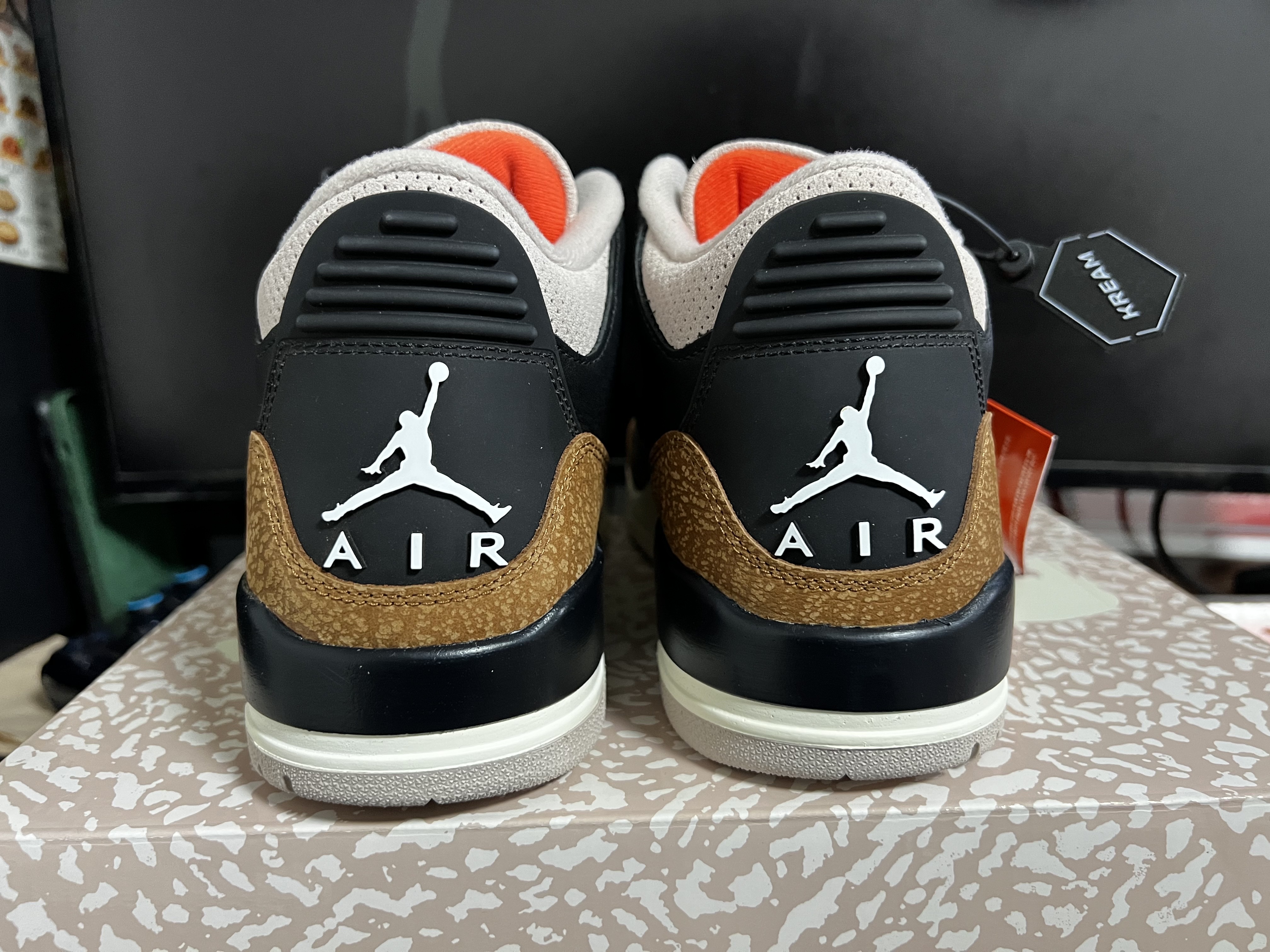 Jordan 3 Retro Desert Elephant 착용 스타일 - 4