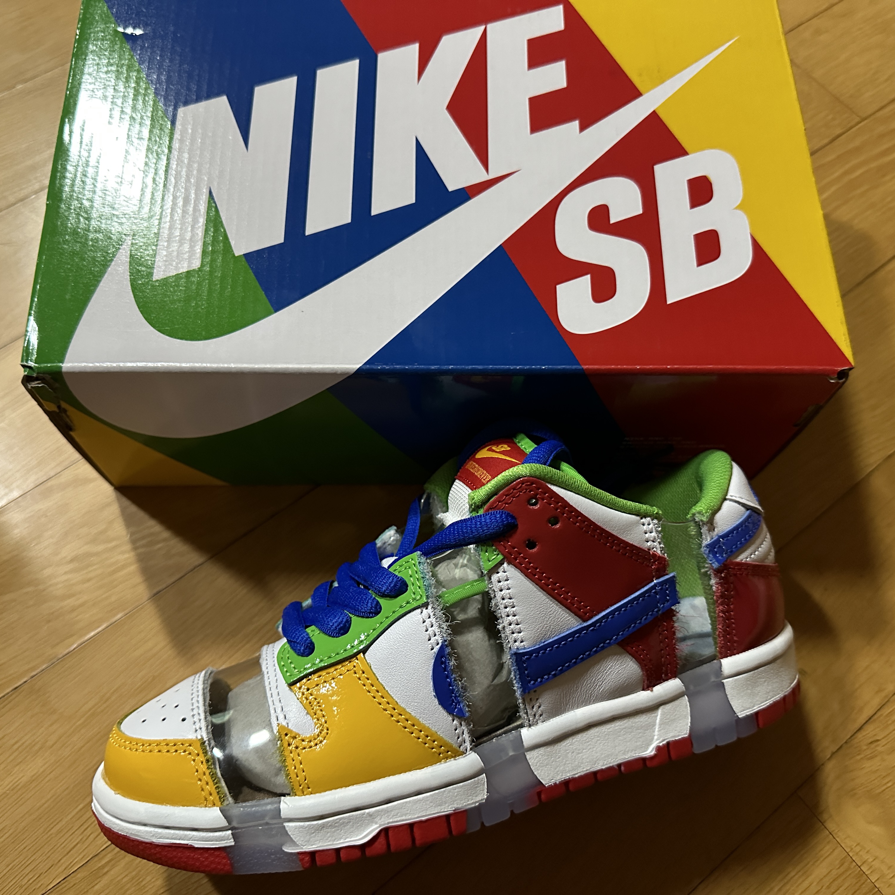 Nike SB Dunk Low Sandy 착용 스타일