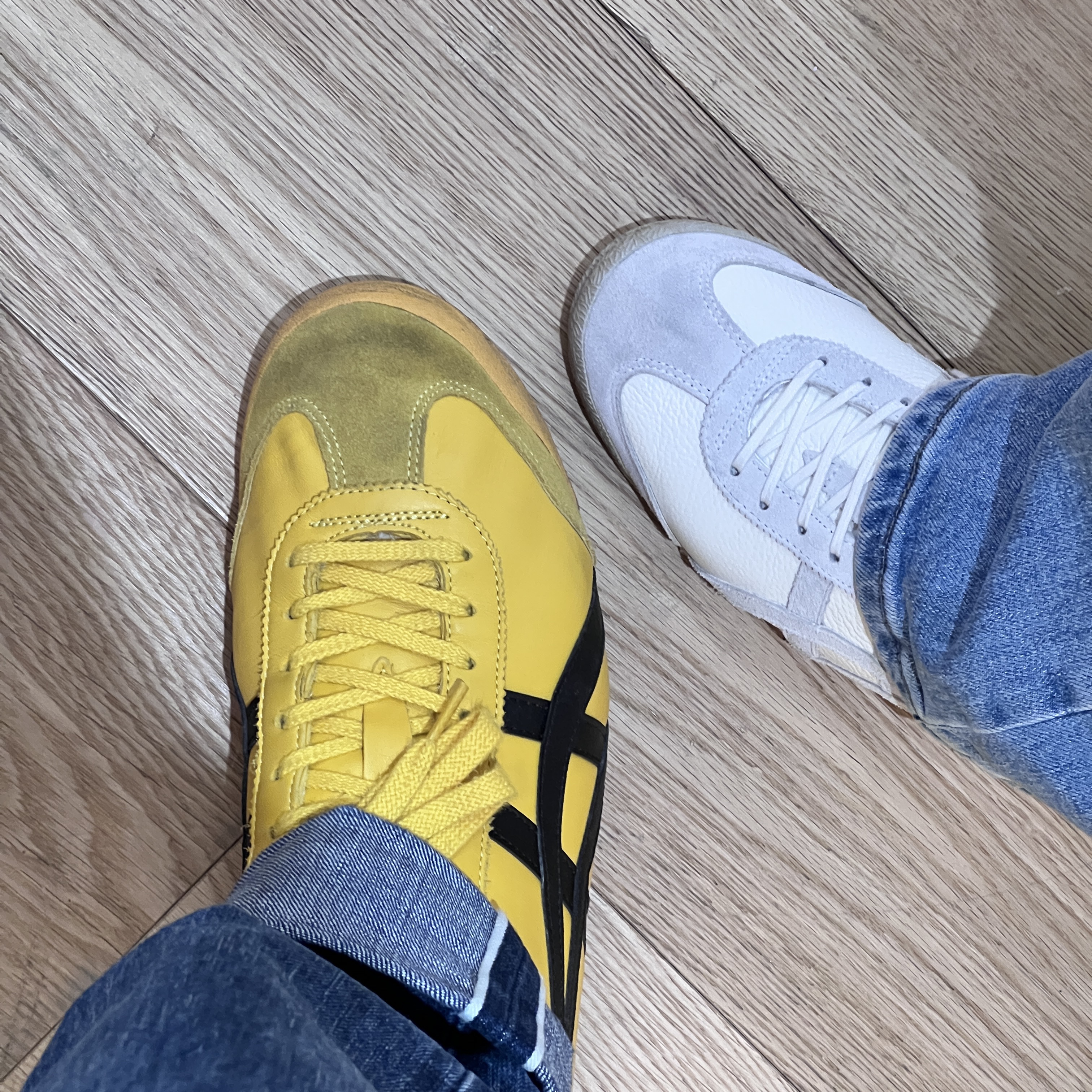 Onitsuka Tiger Mexico 66 Yellow Black 착용 스타일