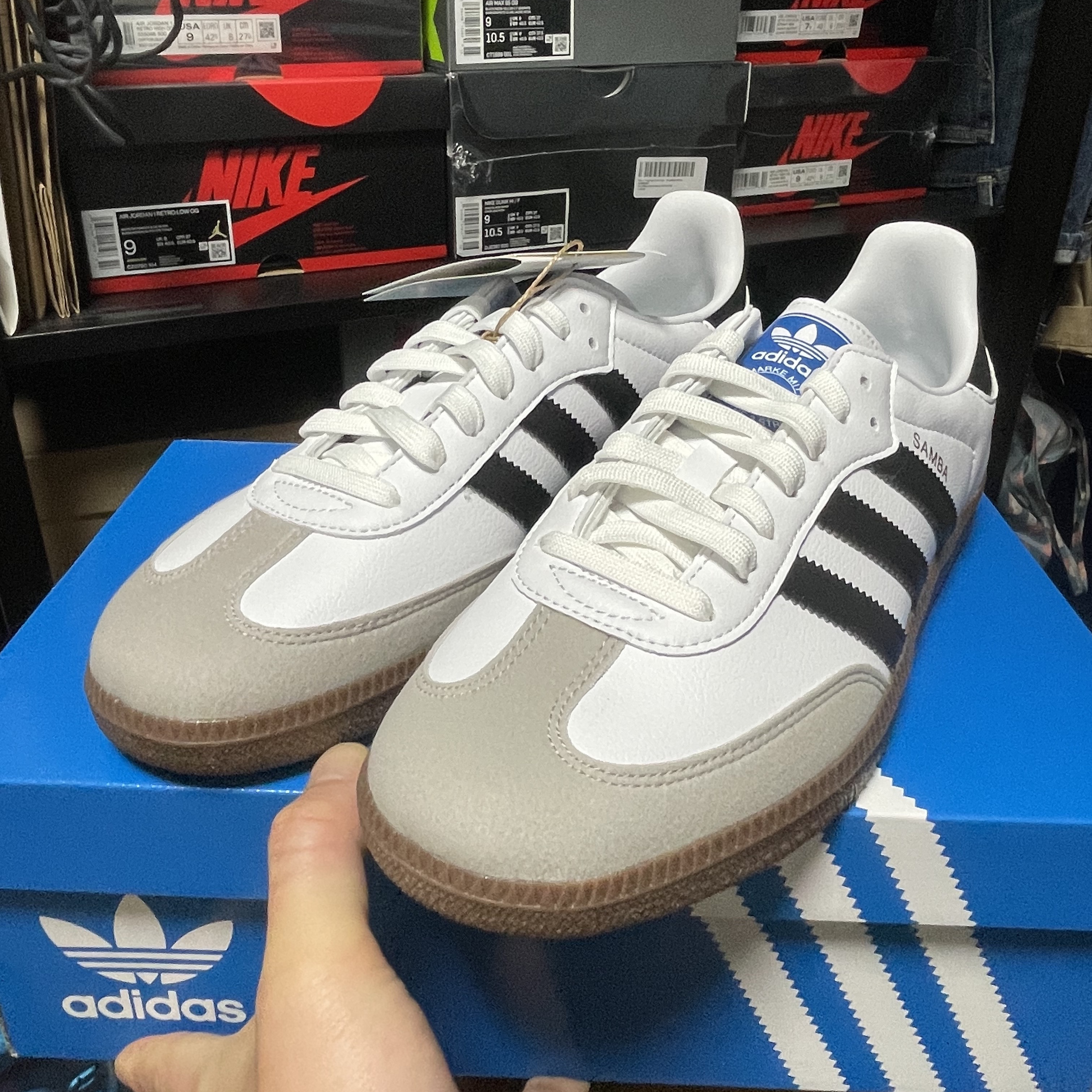 Adidas Samba Vegan White Black 착용 스타일