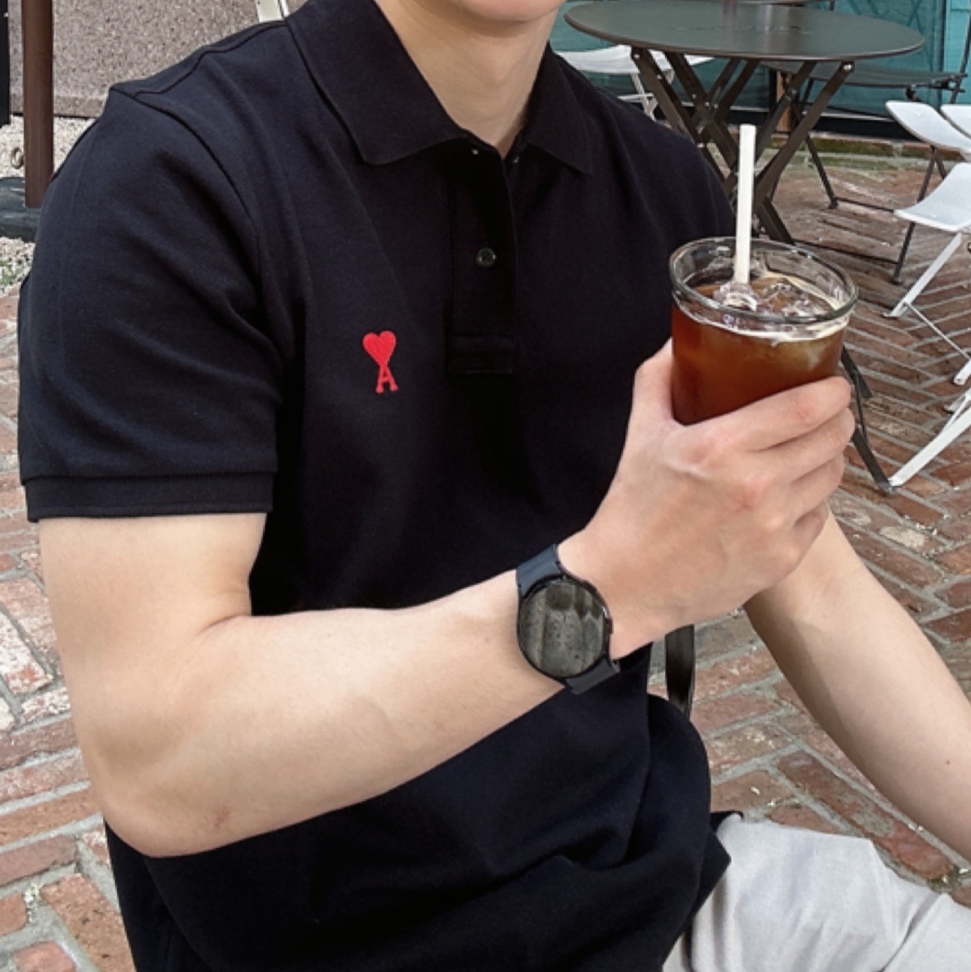 AMI de Coeur Polo Shirt Black 착용 스타일