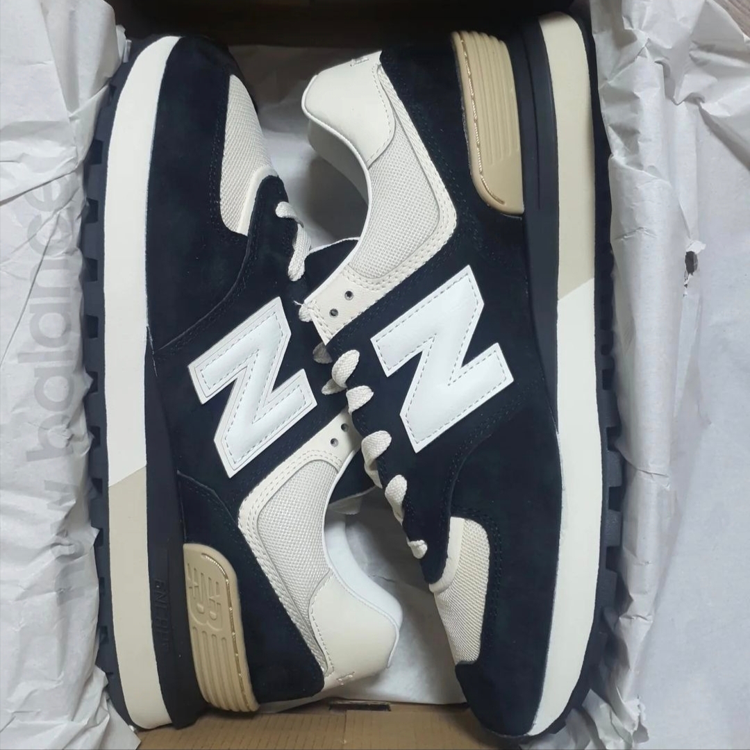 New Balance 574 Legacy Black Angora 착용 스타일