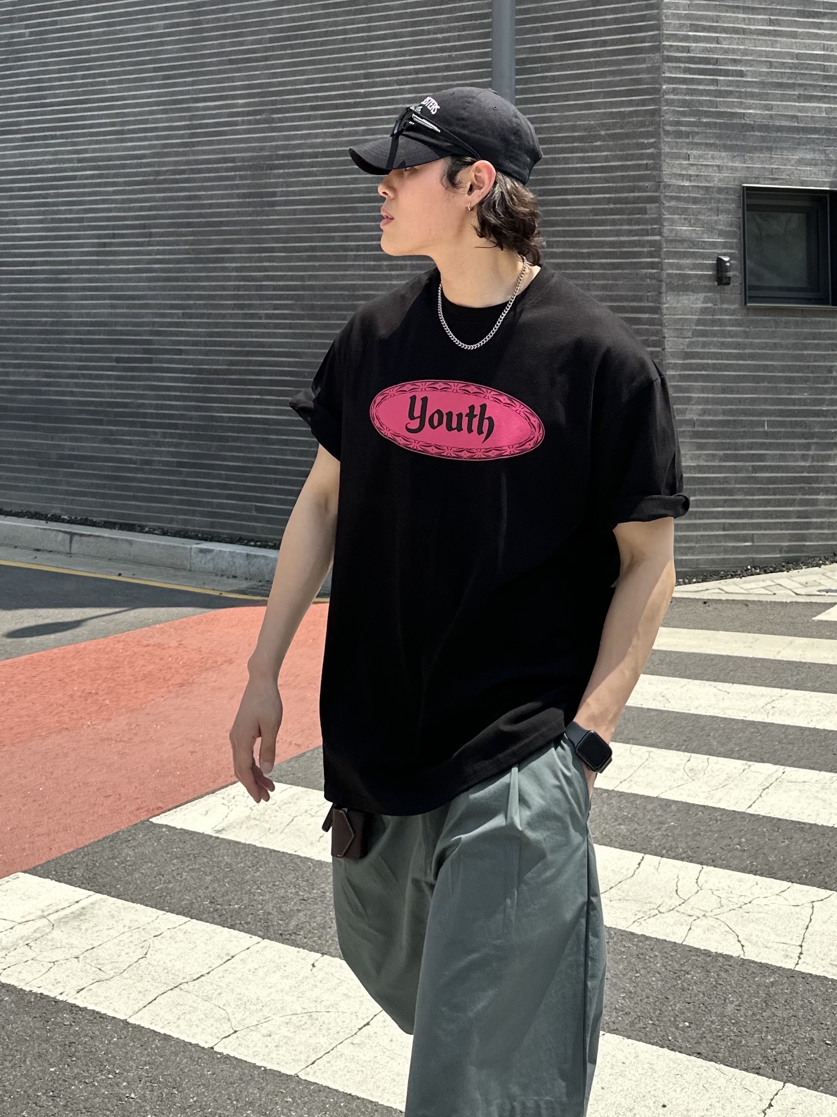 반스 볼트 OG 올드스쿨 LX 블랙 착용 스타일 - 5