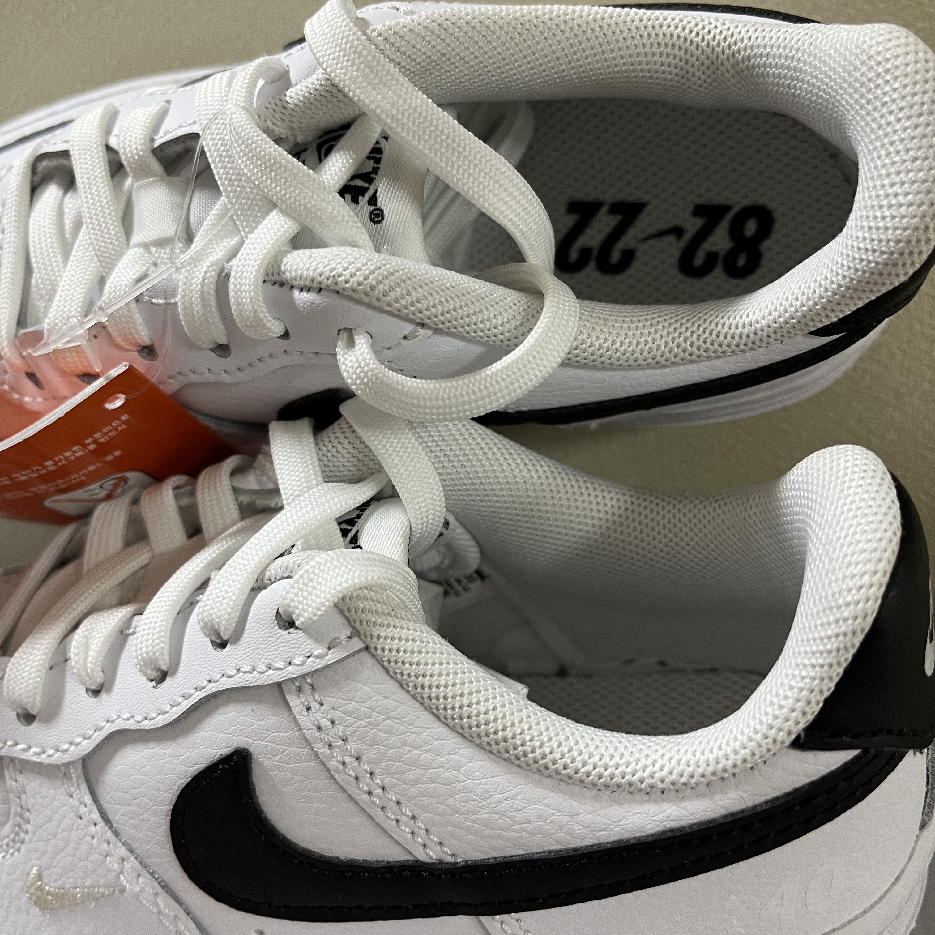 (PS) Nike Air Force 1 Low SE 40th Anniversary White Black 착용 스타일 - 3