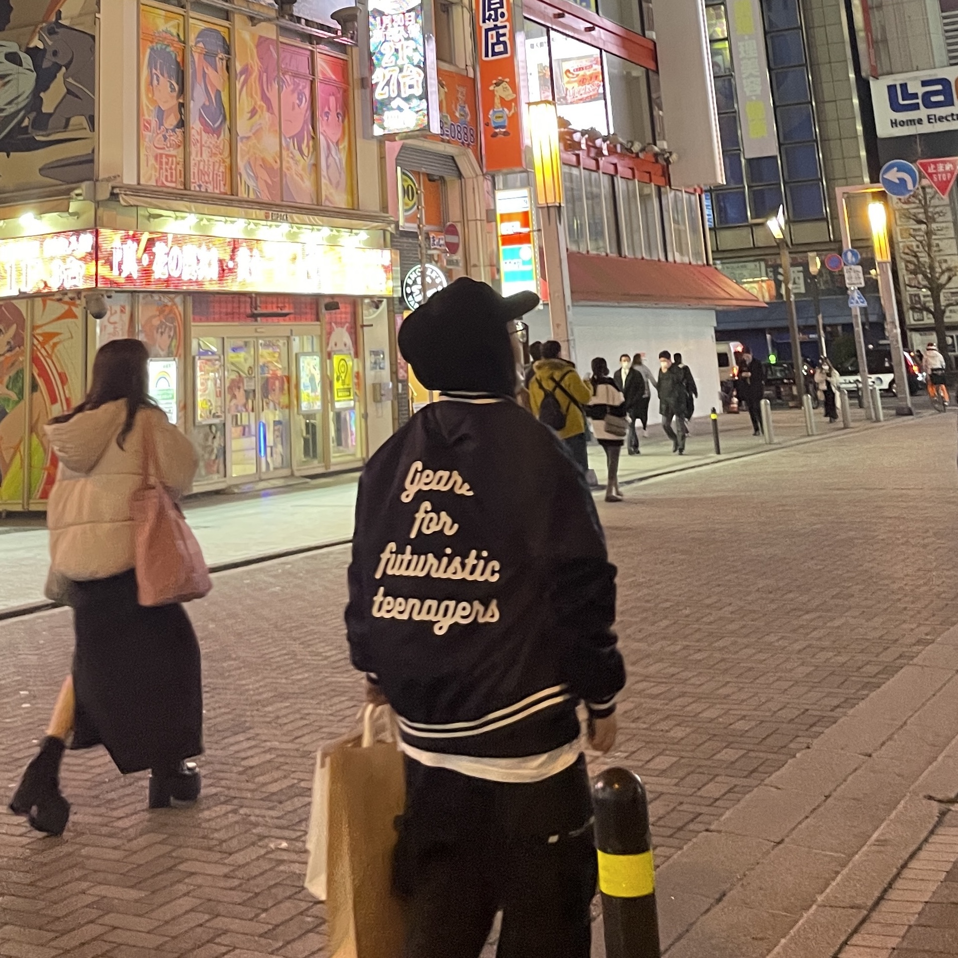 Human Made Nylon Stadium Jacket Navy 착용 스타일