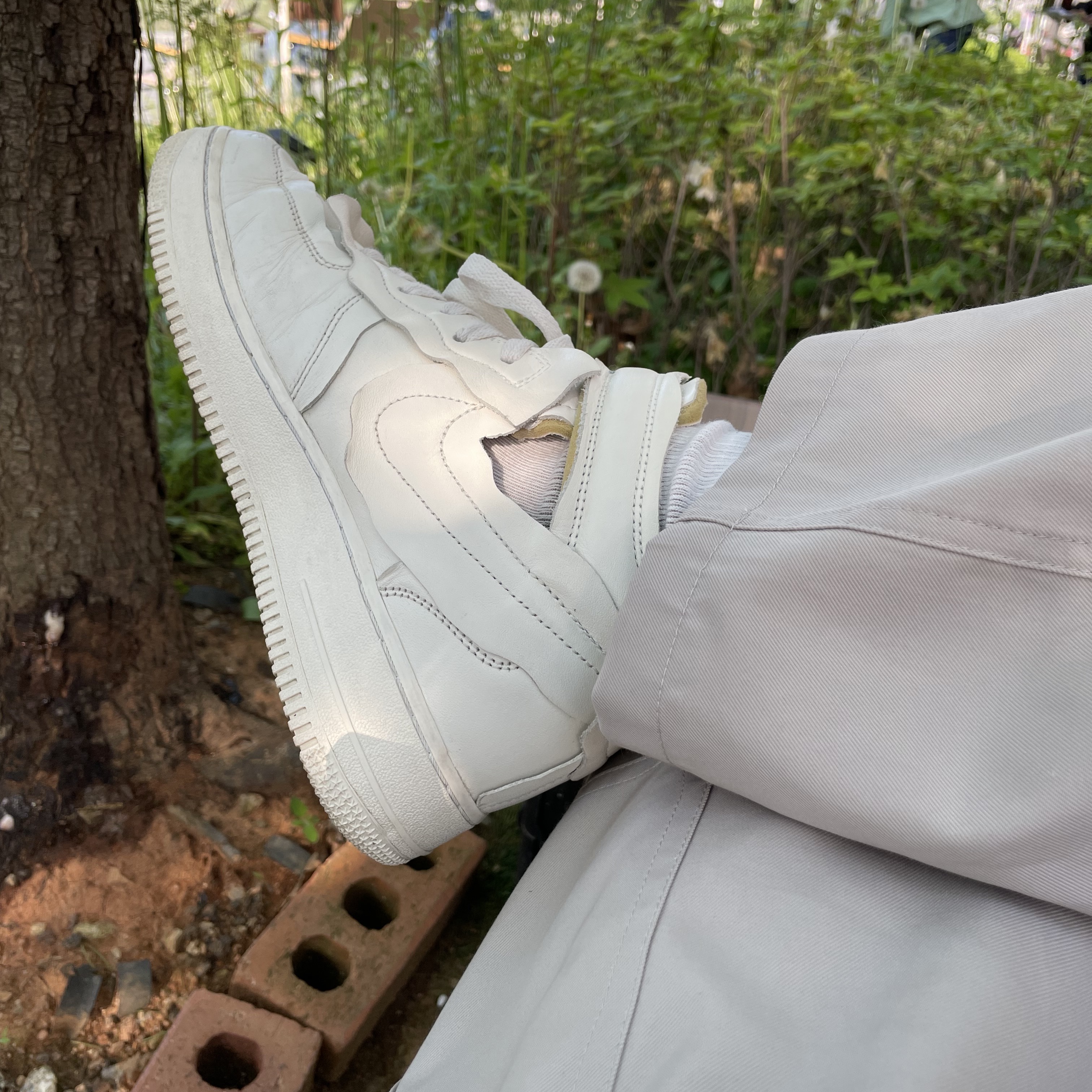Nike x Comme des Garcons Homme Plus Air Force Mid White 착용 스타일 - 1