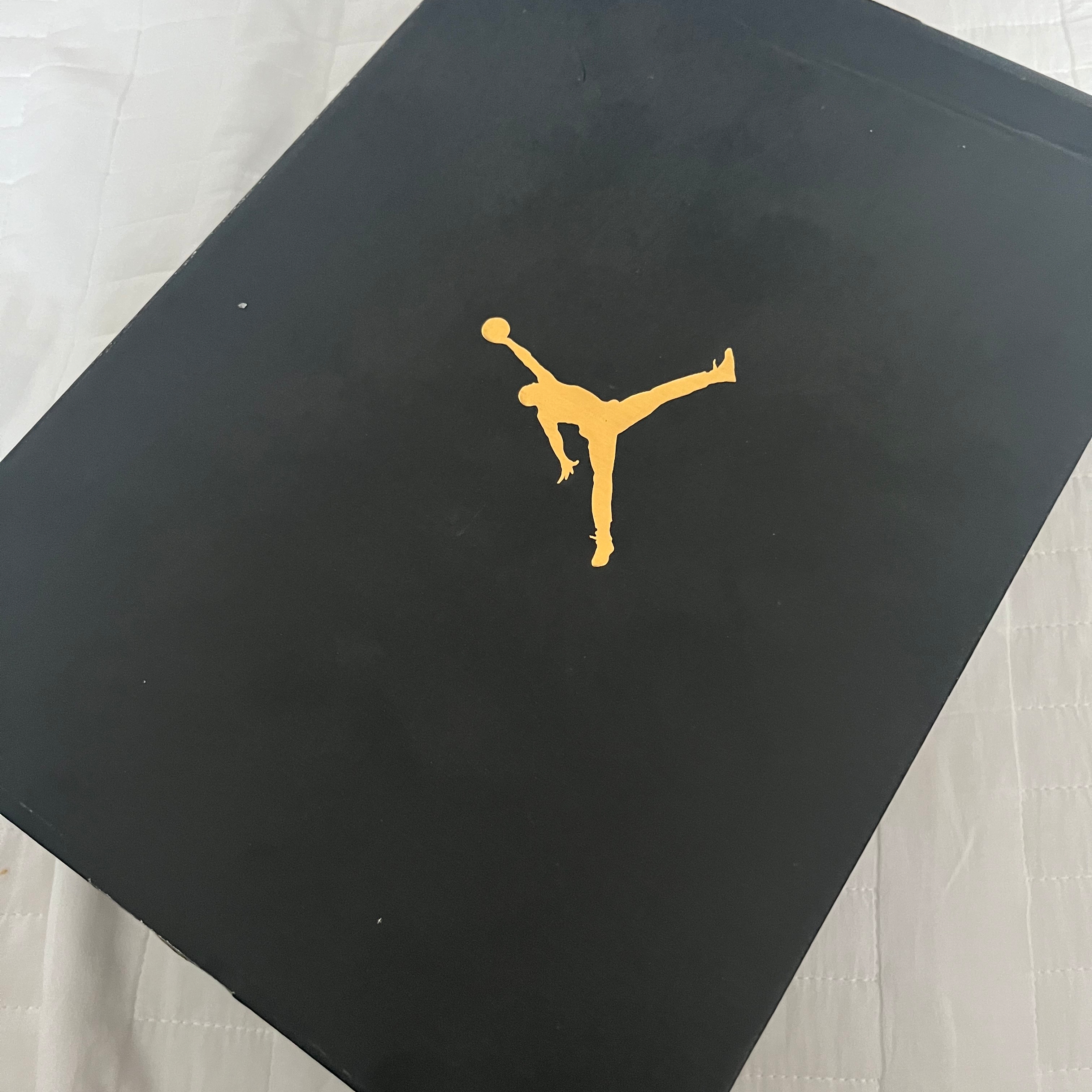 Jordan 1 Mid Light Smoke Grey 착용 스타일 - 3