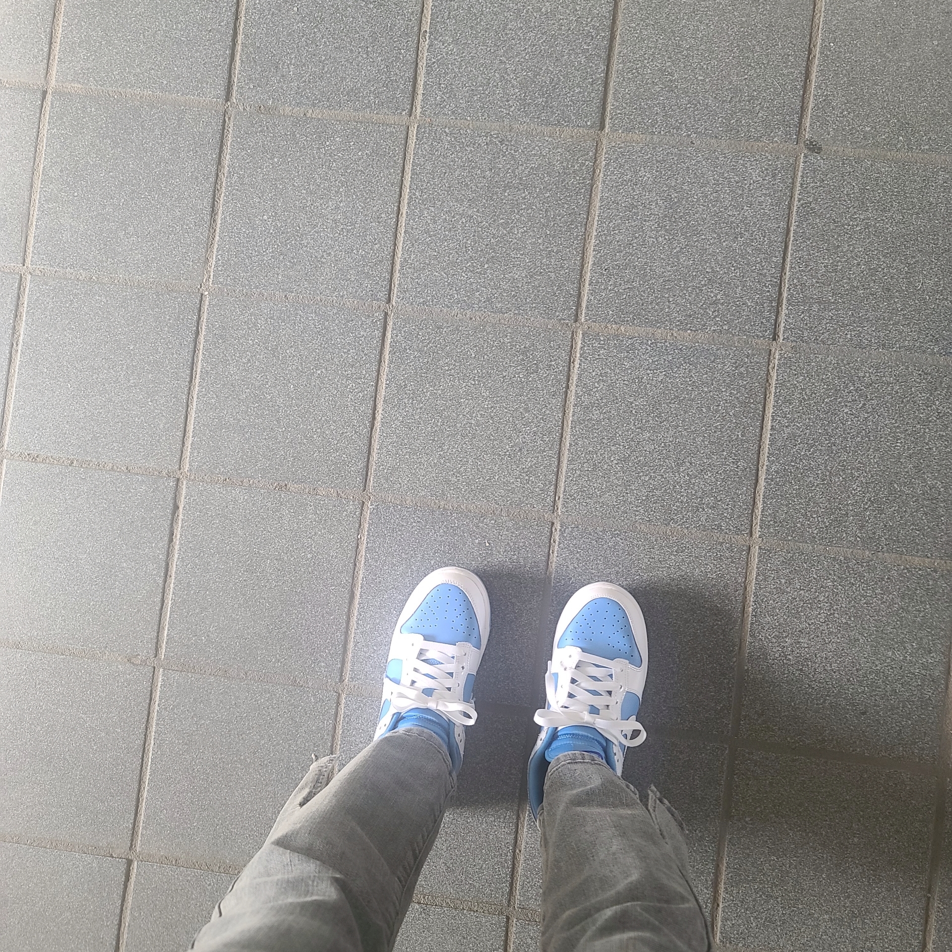 (W) Nike Dunk Low Essential University Blue 착용 스타일