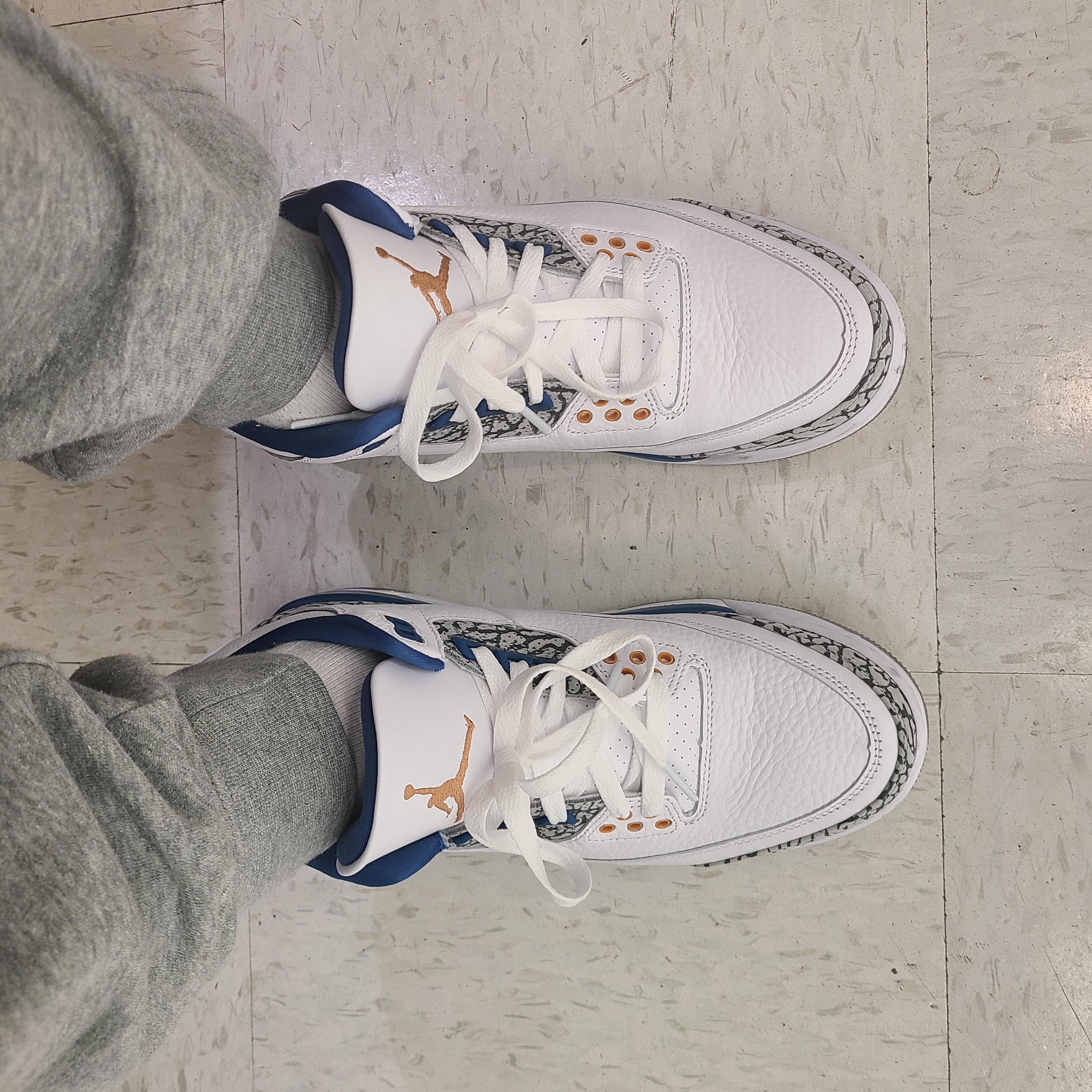Jordan 3 Retro True Blue and Copper 착용 스타일