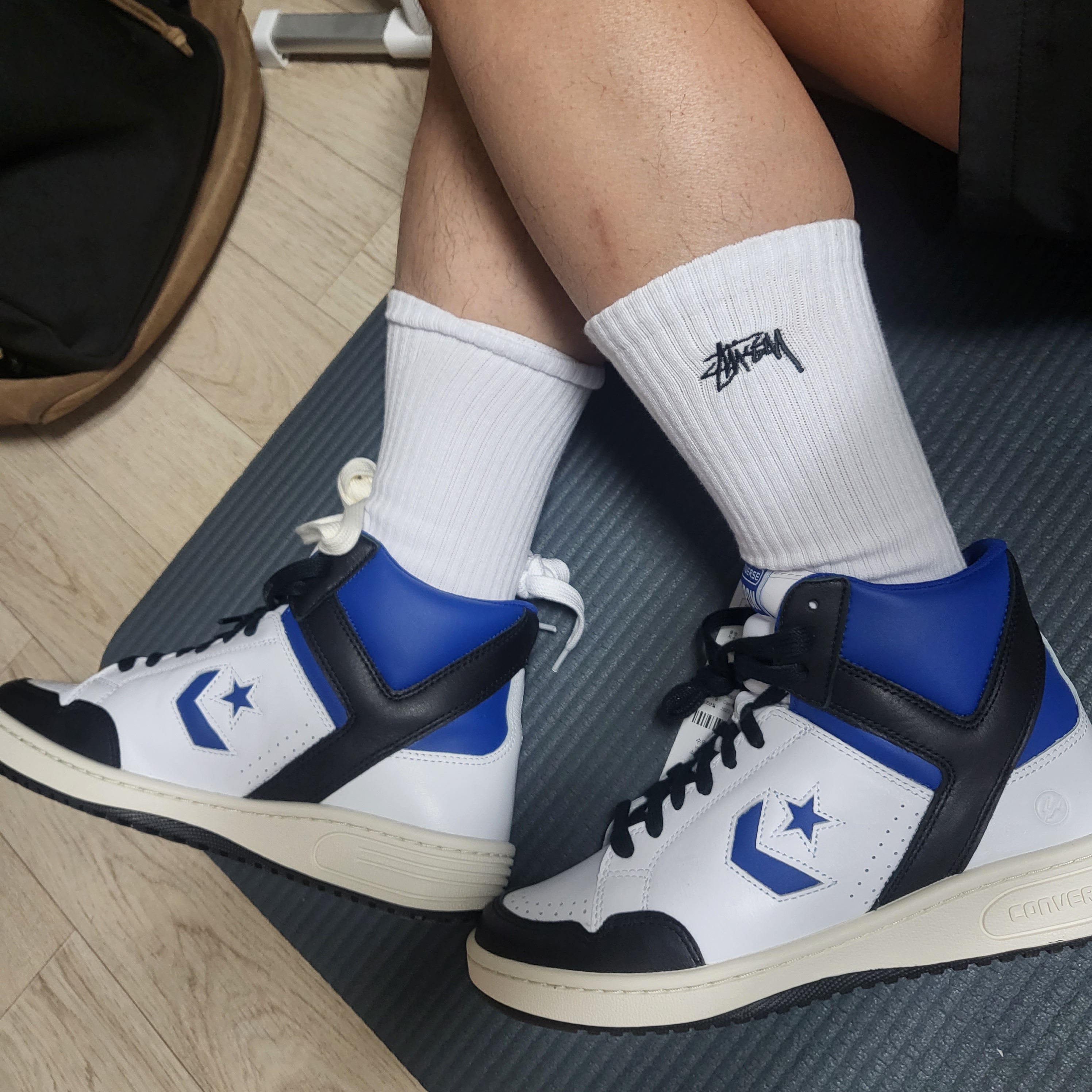 Converse x Fragment Weapon Mid White 착용 스타일 - 2