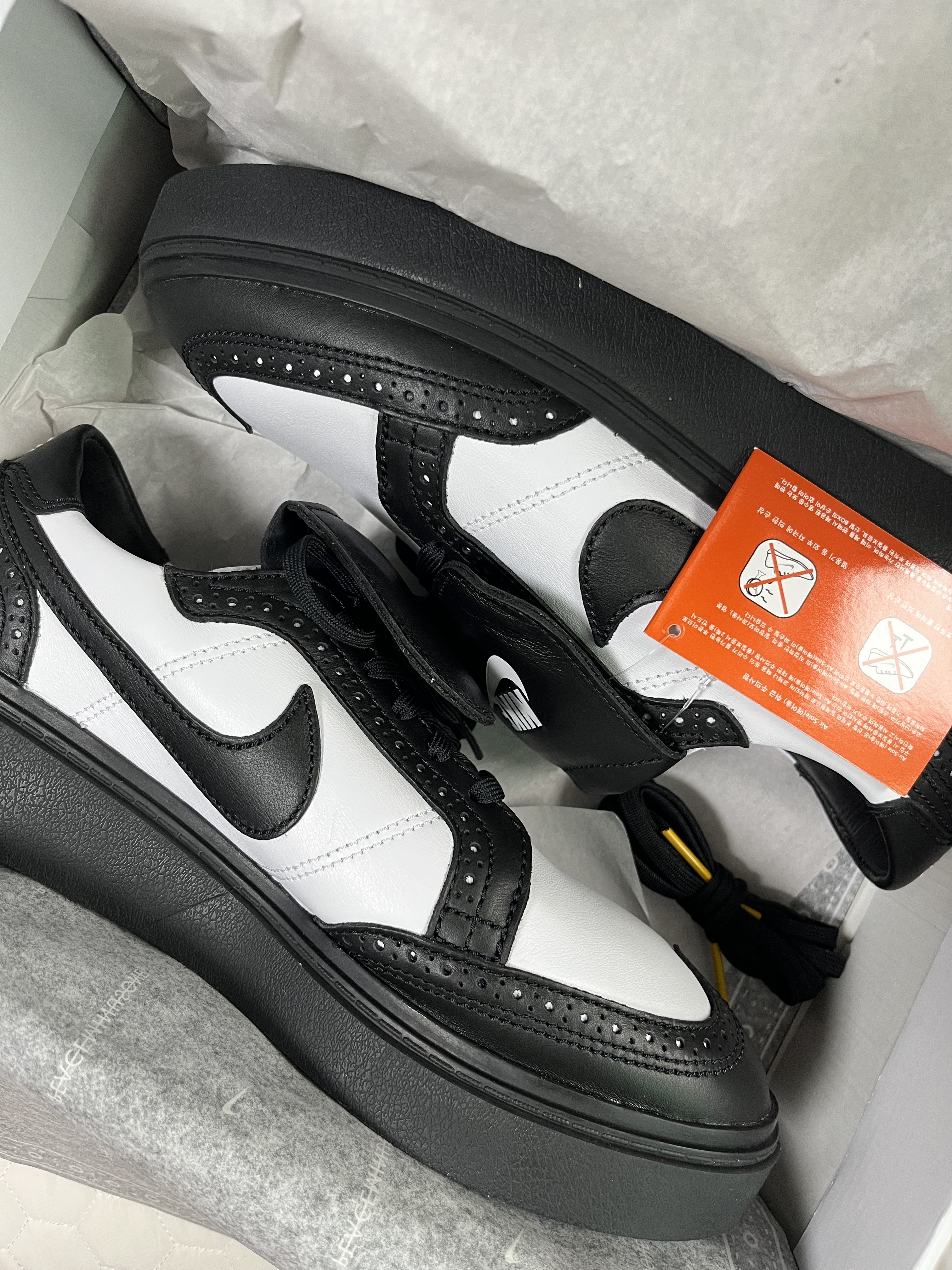 Nike x Peaceminusone Kwondo1 Black and White 착용 스타일