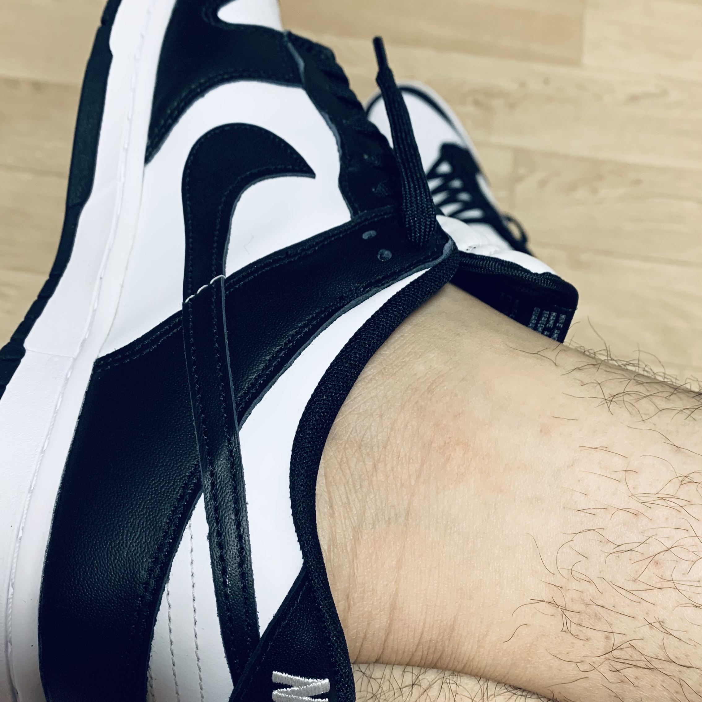 Nike Dunk Low Retro Black 착용 스타일