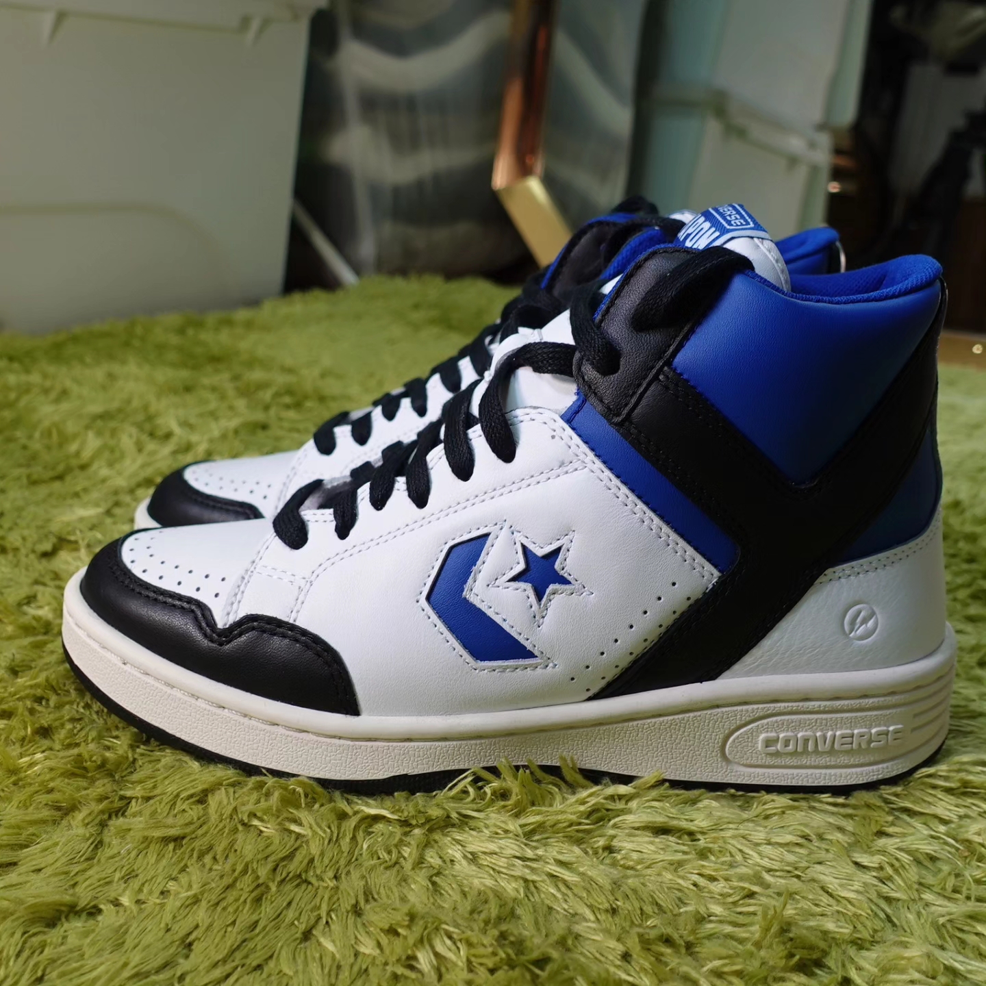 Converse x Fragment Weapon Mid White 착용 스타일 - 3