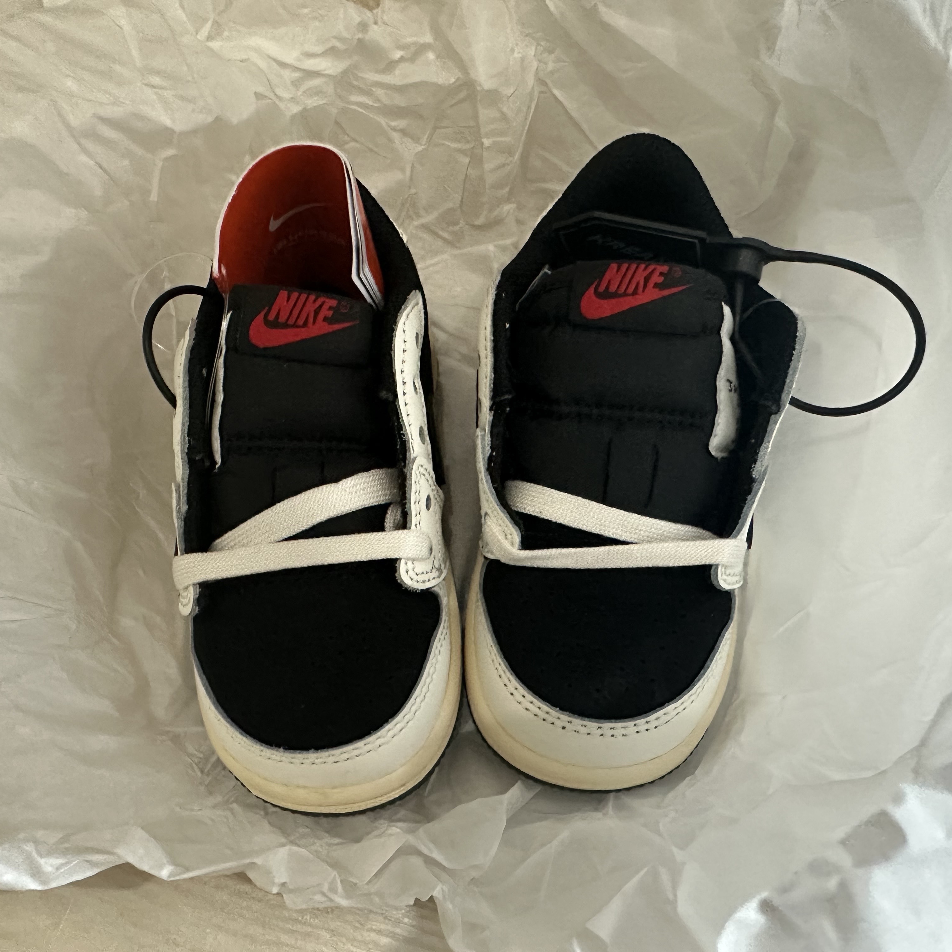(TD) Jordan 1 x Travis Scott Retro Low OG SP Medium Olive 착용 스타일 - 3