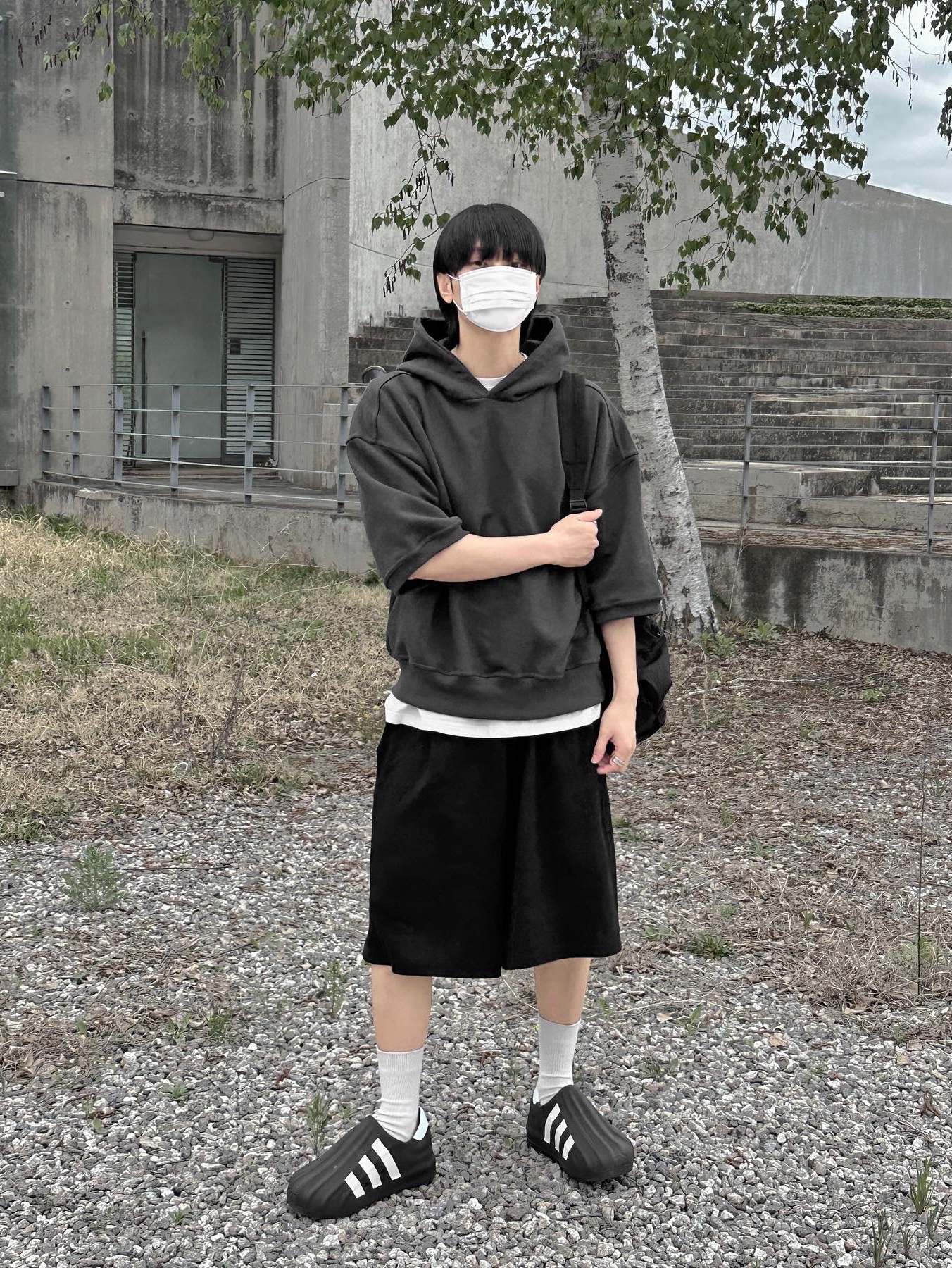 Adidas Adifom Superstar Core Black Cloud White 착용 스타일 - 4