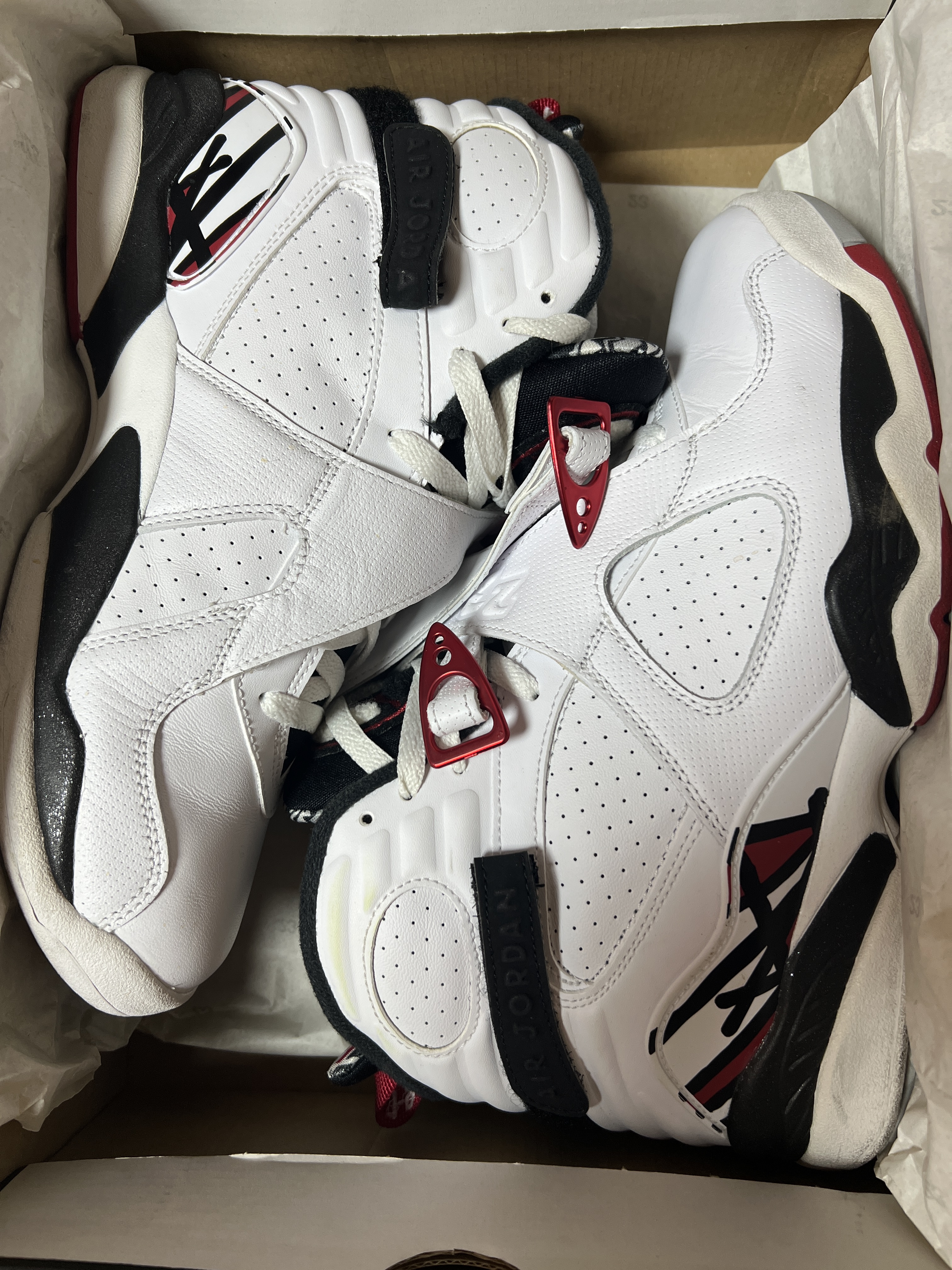 Jordan 8 Retro Alternate 착용 스타일