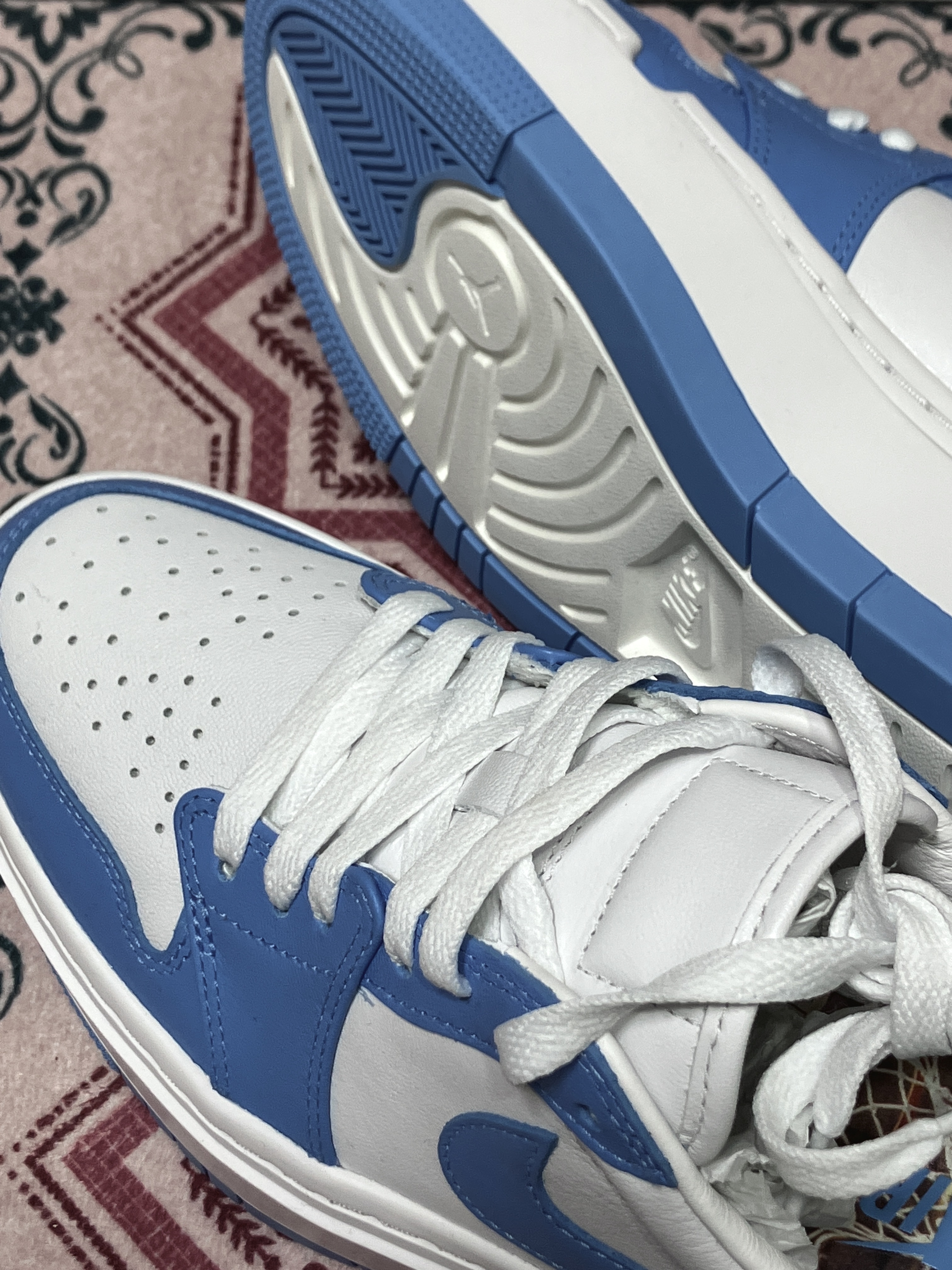 (W) Jordan 1 Elevate Low SE University Blue 착용 스타일
