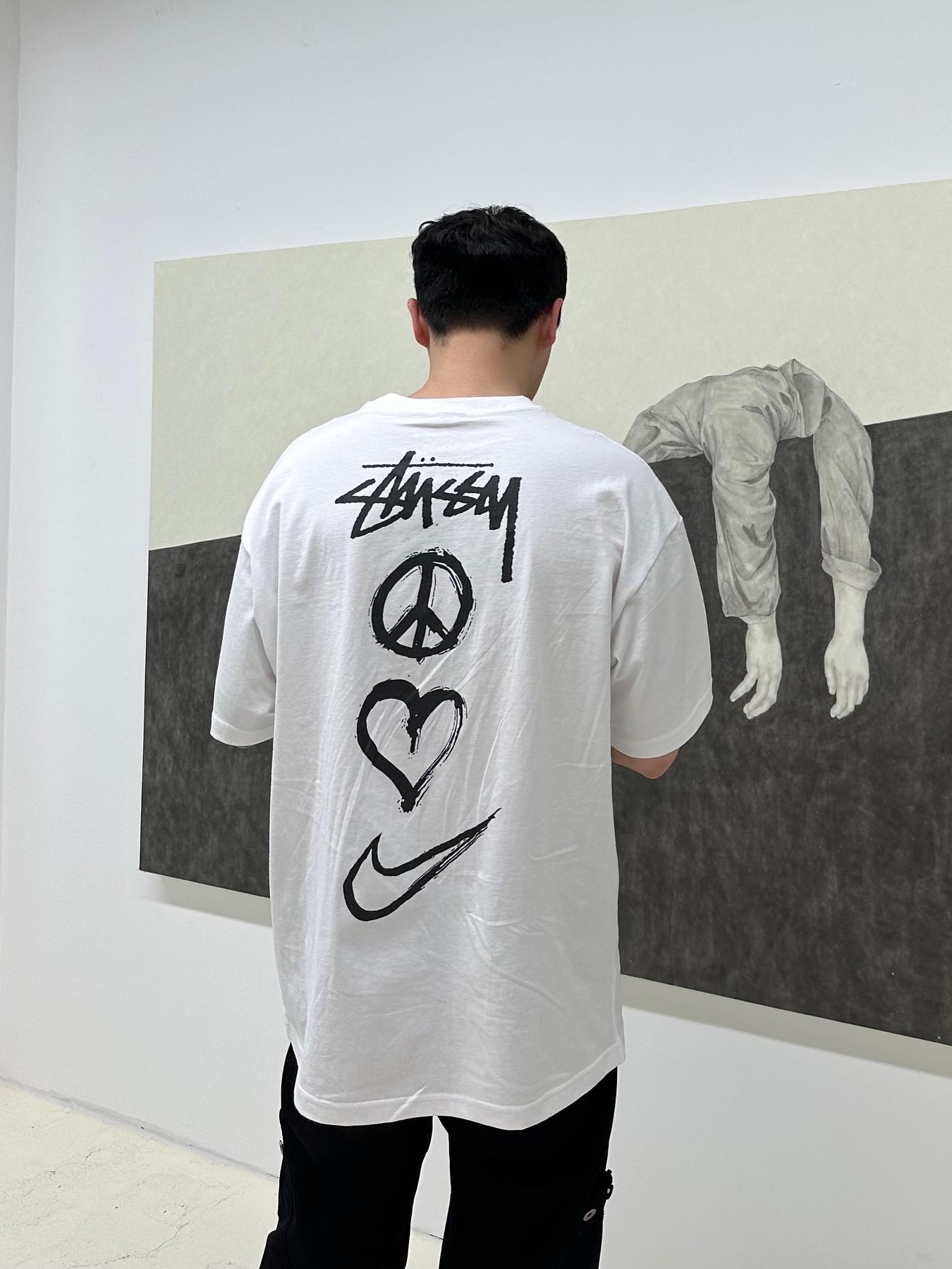 Nike x Stussy NRG RA T-Shirt Summit White (DM4942-121) 착용 스타일