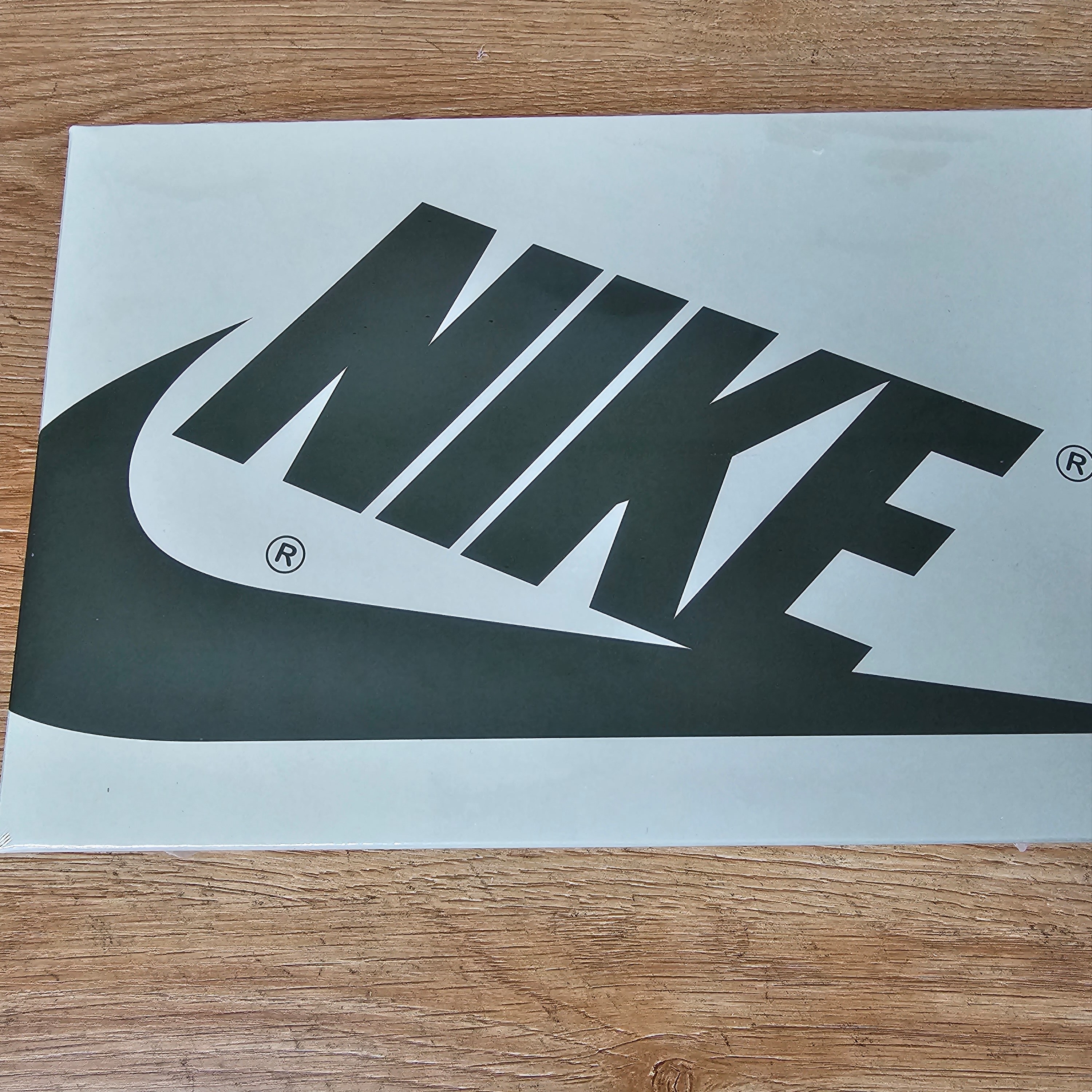 (W) Jordan 1 x Travis Scott Retro Low OG SP Medium Olive 착용 스타일