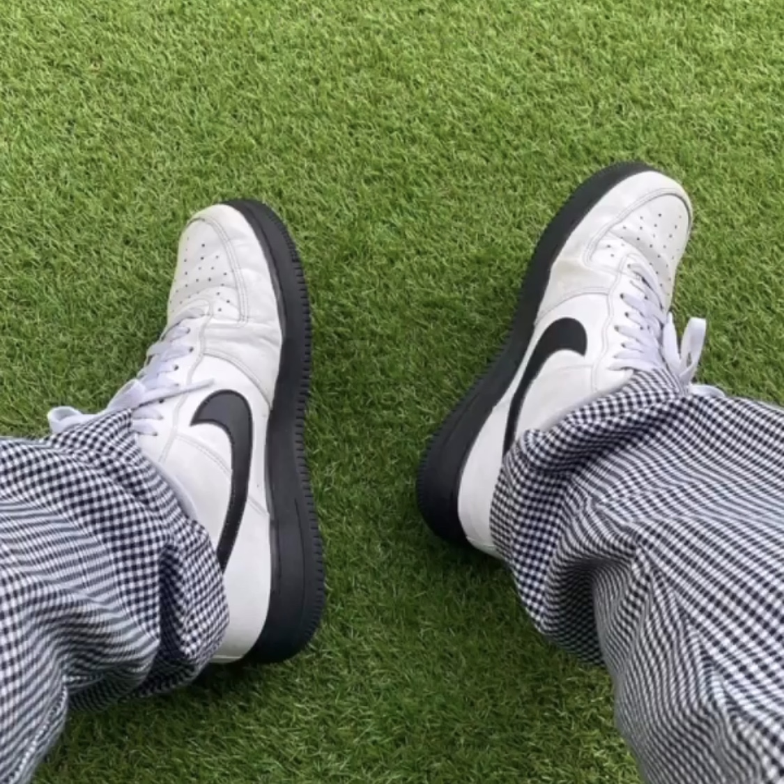 Nike Air Force 1 Low White Black, Nike Air Force 1 Low White Black Midsole 착용 스타일