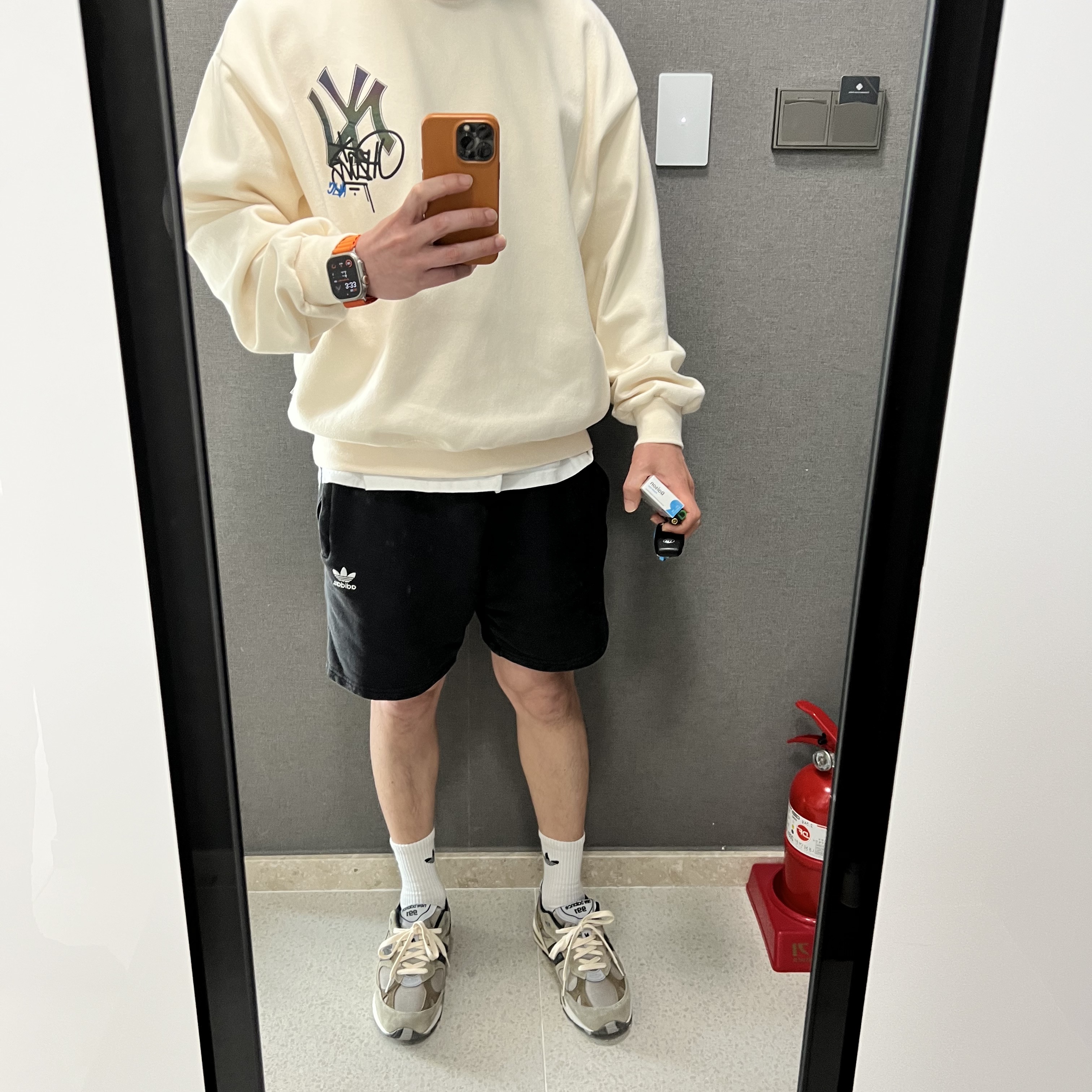 New Balance x JJJJound 991 Made in UK Grey 착용 스타일