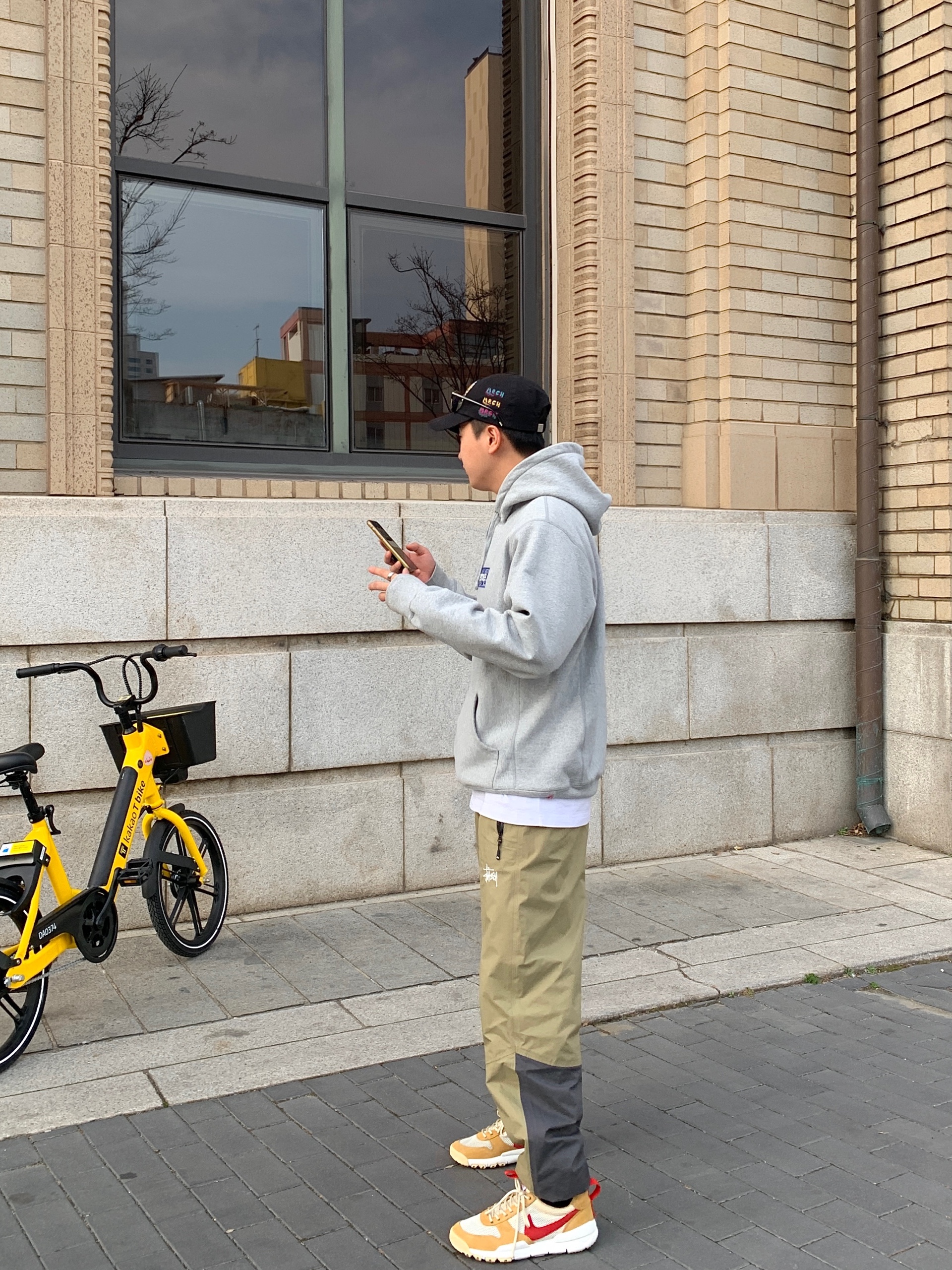 Supreme Bandana Box Logo Hooded Sweatshirt Heather Grey - 19FW, Nike x Tom Sachs Mars Yard Shoe 2.0 Space Camp 착용 스타일 - 2