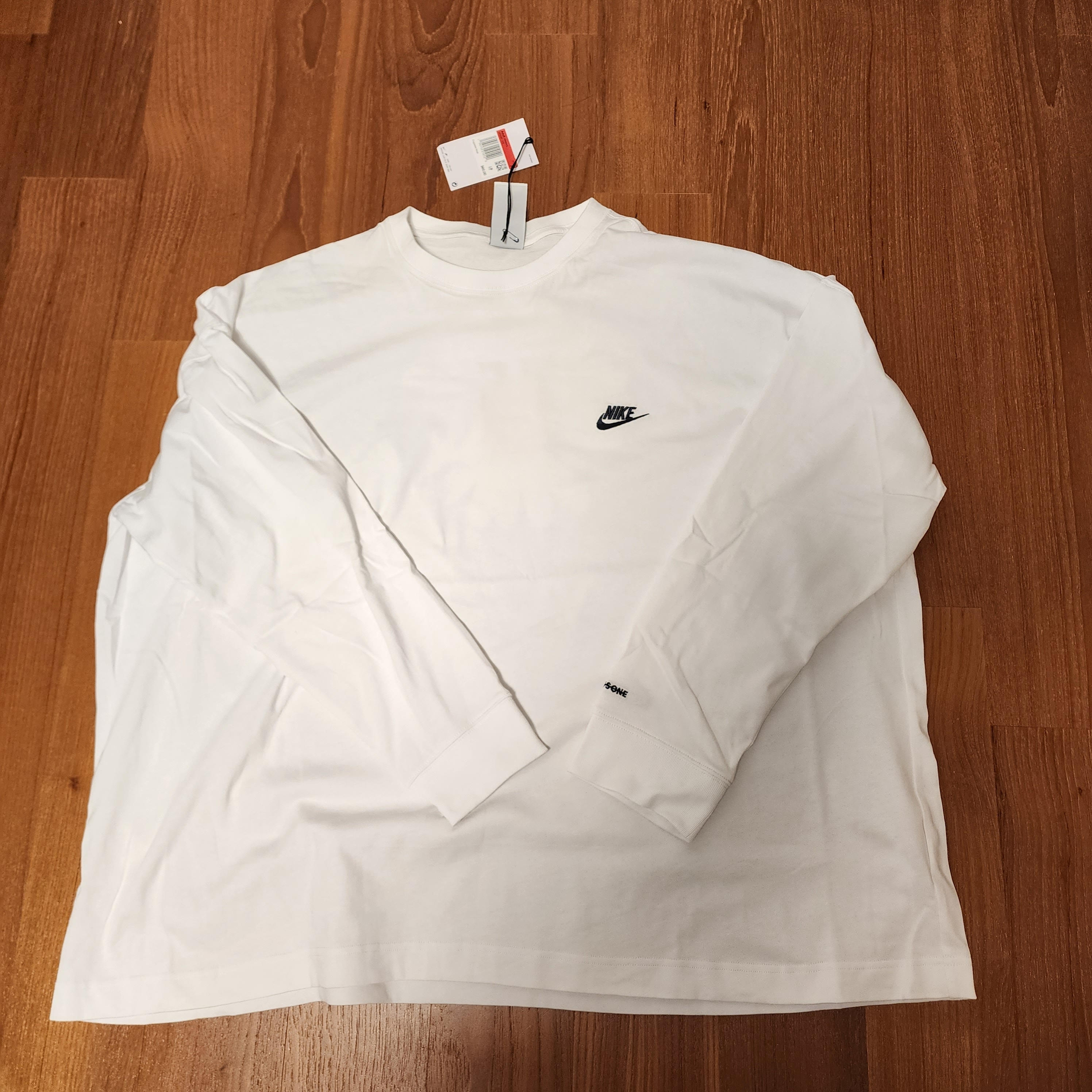 Nike x Peaceminusone LS T-Shirt White (DR0097-100) 착용 스타일 - 1