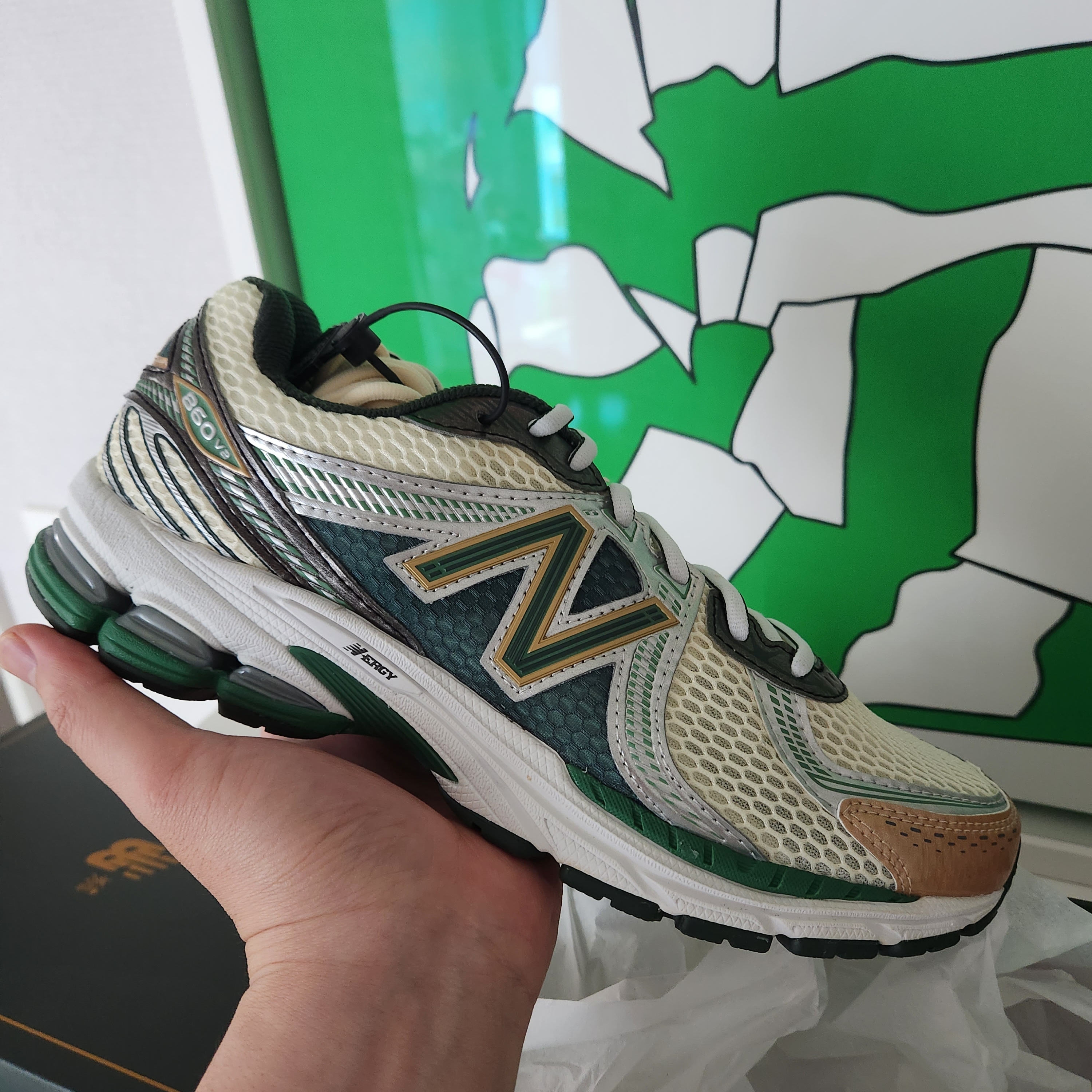 New Balance x Aime Leon Dore 860v2 Green 착용 스타일