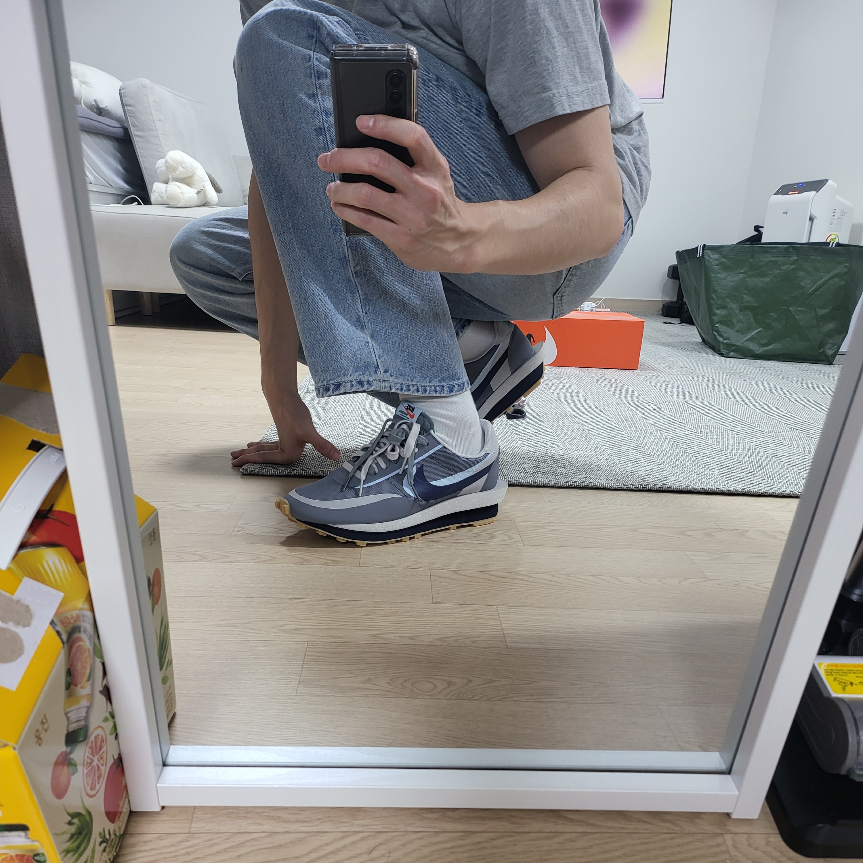 Nike x Sacai x Clot LDWaffle Cool Grey 착용 스타일