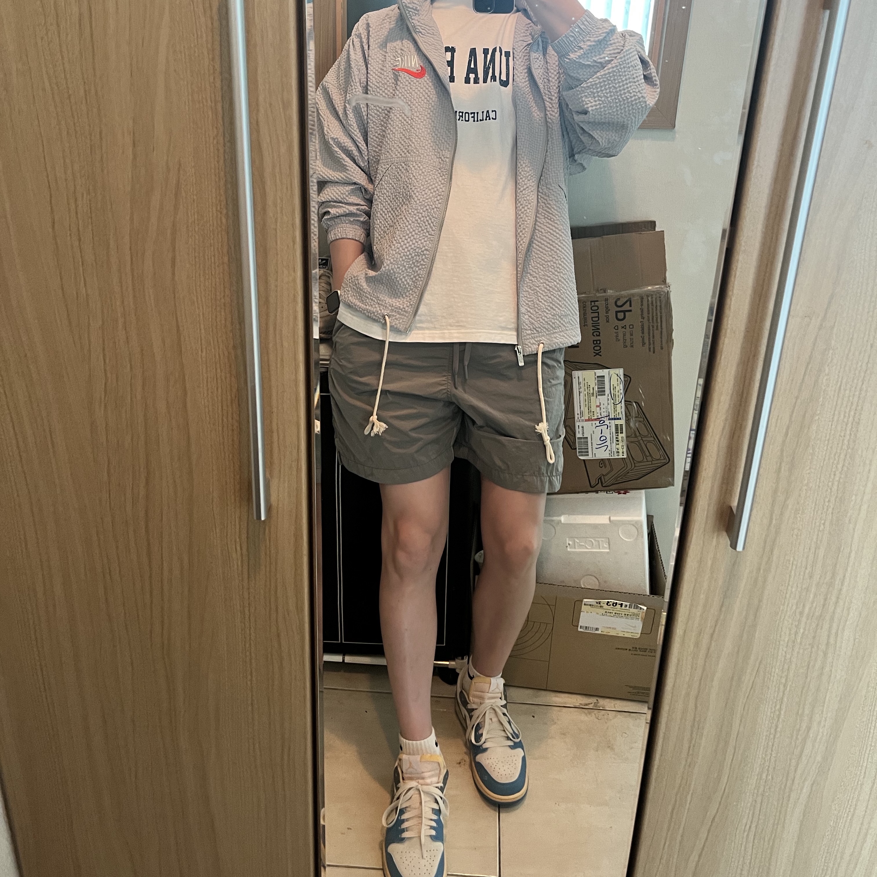 Jordan 1 Low SE Tokyo 96 착용 스타일