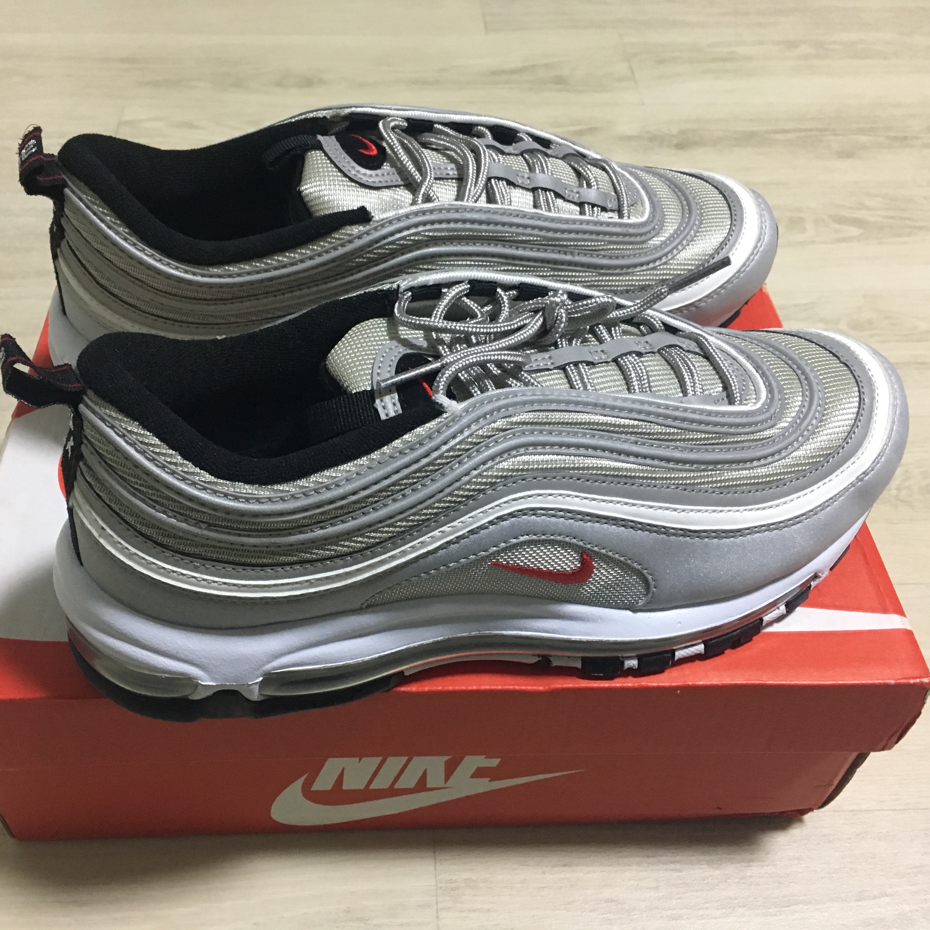 Nike Air Max 97 OG Silver Bullet 2022 착용 스타일 - 1
