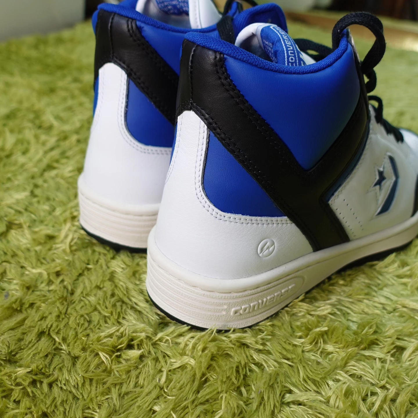 Converse x Fragment Weapon Mid White 착용 스타일 - 5