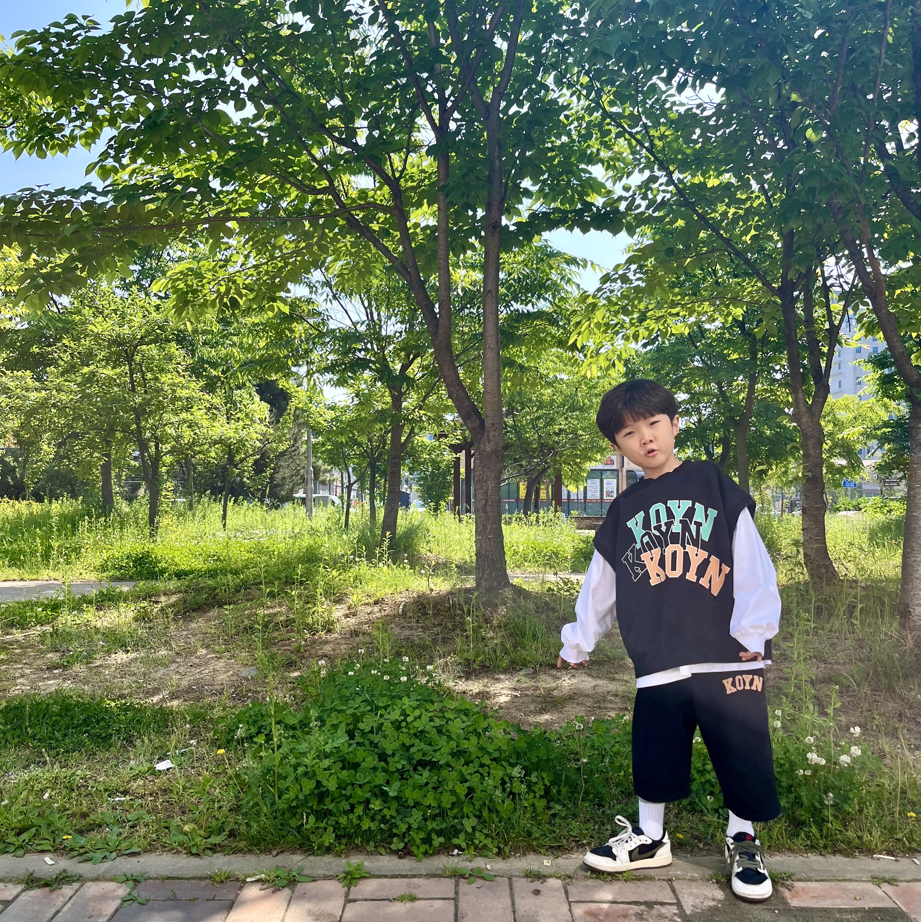 (PS) Jordan 1 x Travis Scott Retro Low OG SP Medium Olive 착용 스타일 - 2
