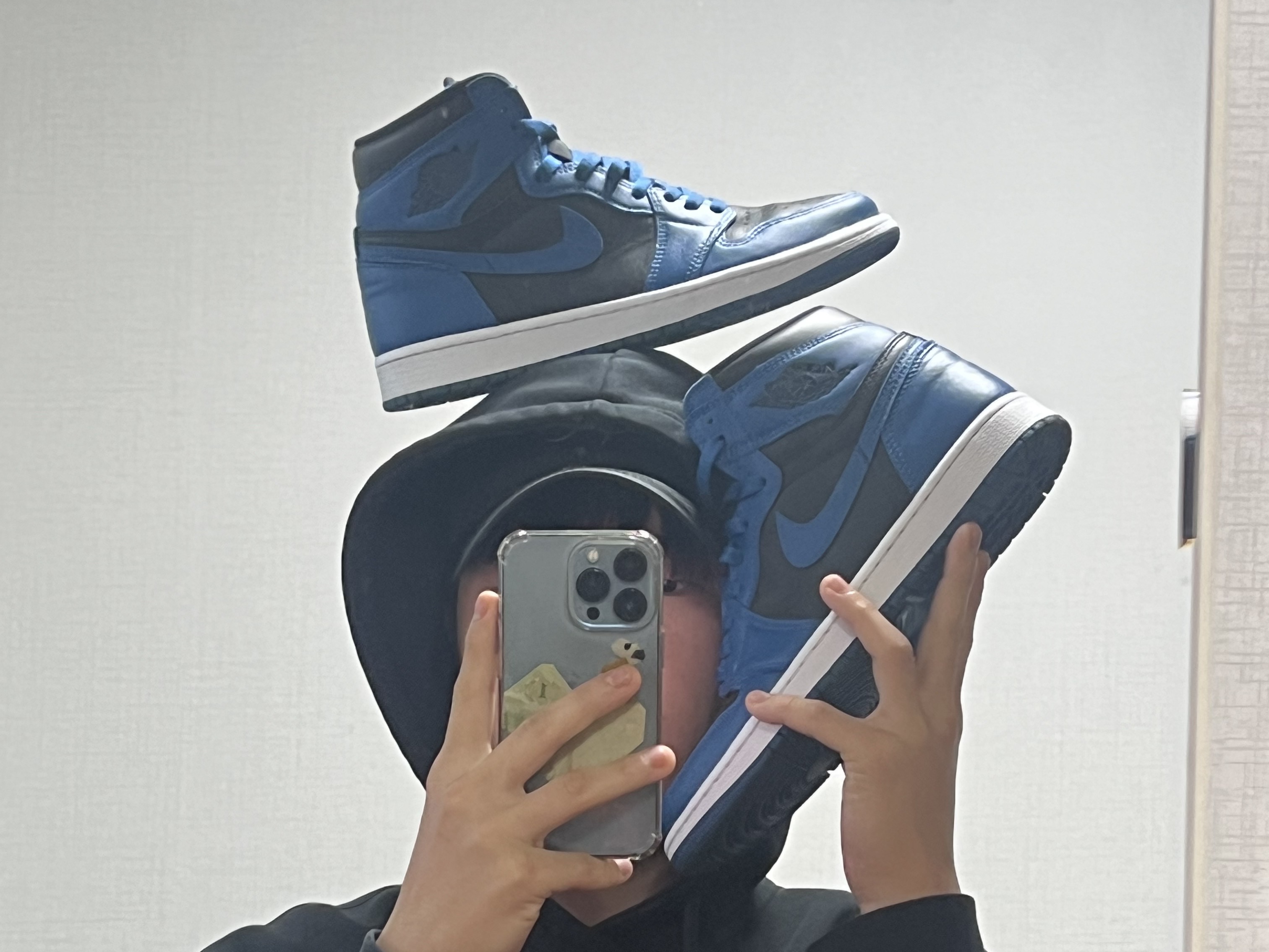 Jordan 1 Retro High OG Dark Marina Blue 착용 스타일 - 4