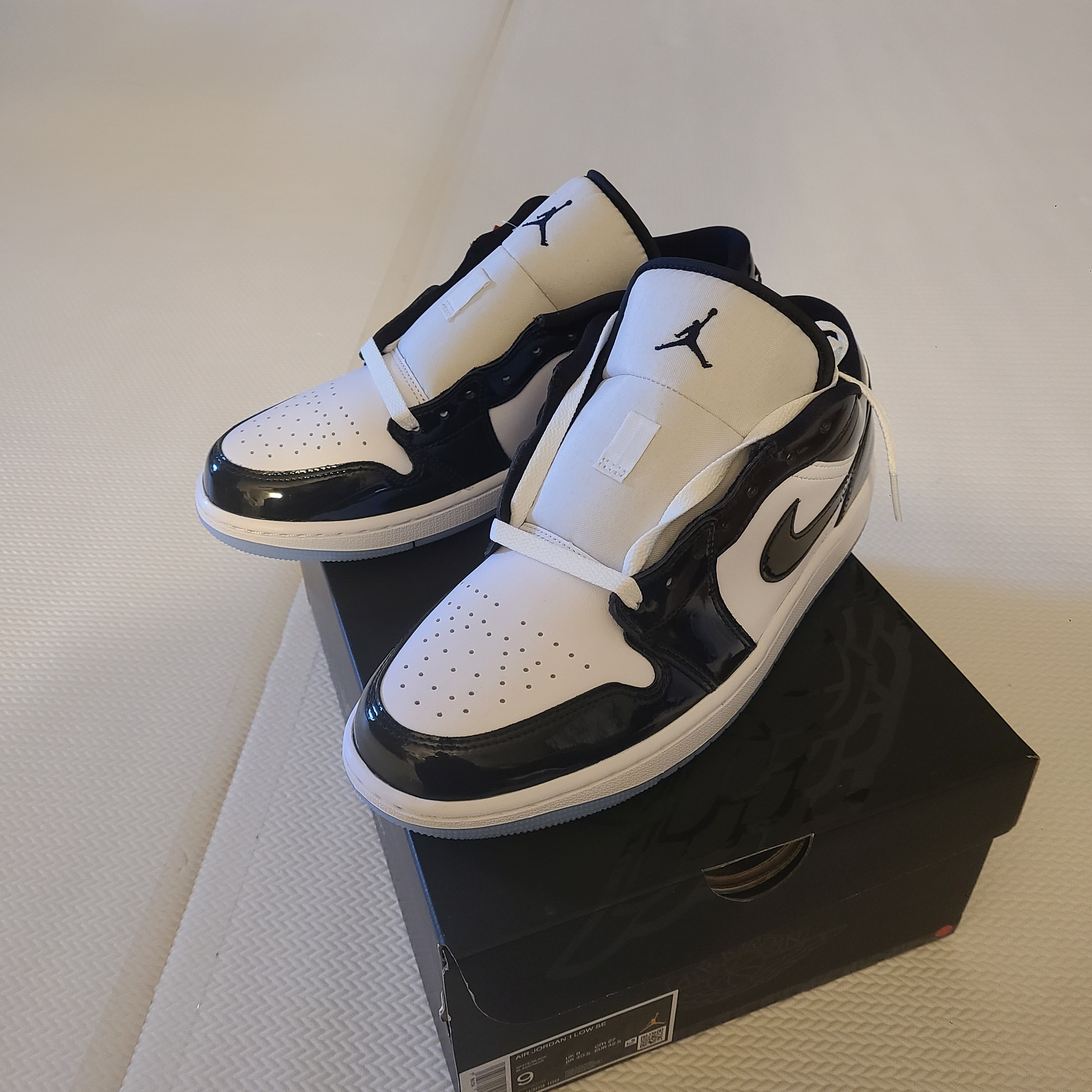 Jordan 1 Low SE Concord 착용 스타일 - 3