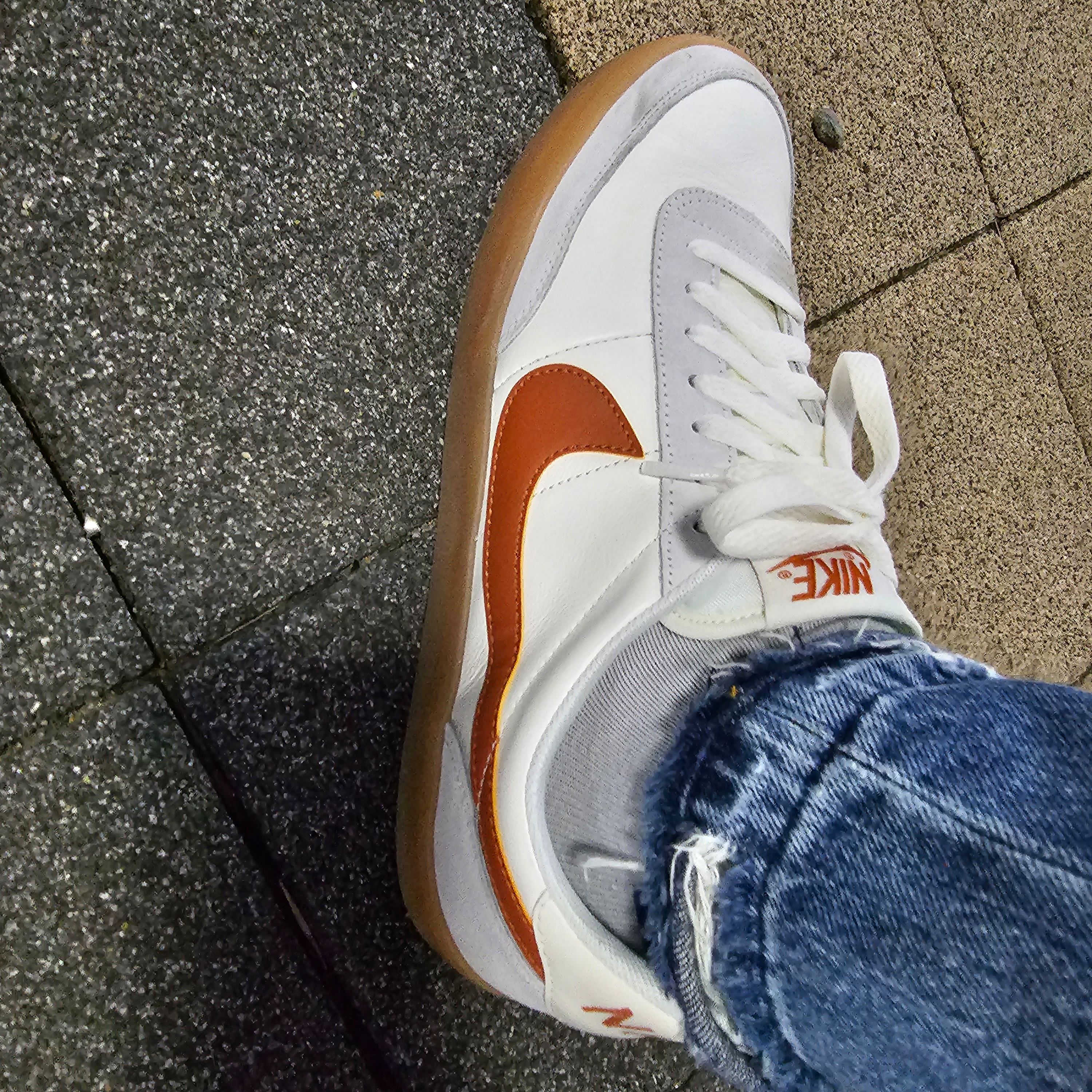 Nike Killshot 2 Leather Sail Desert Orange 착용 스타일 - 2