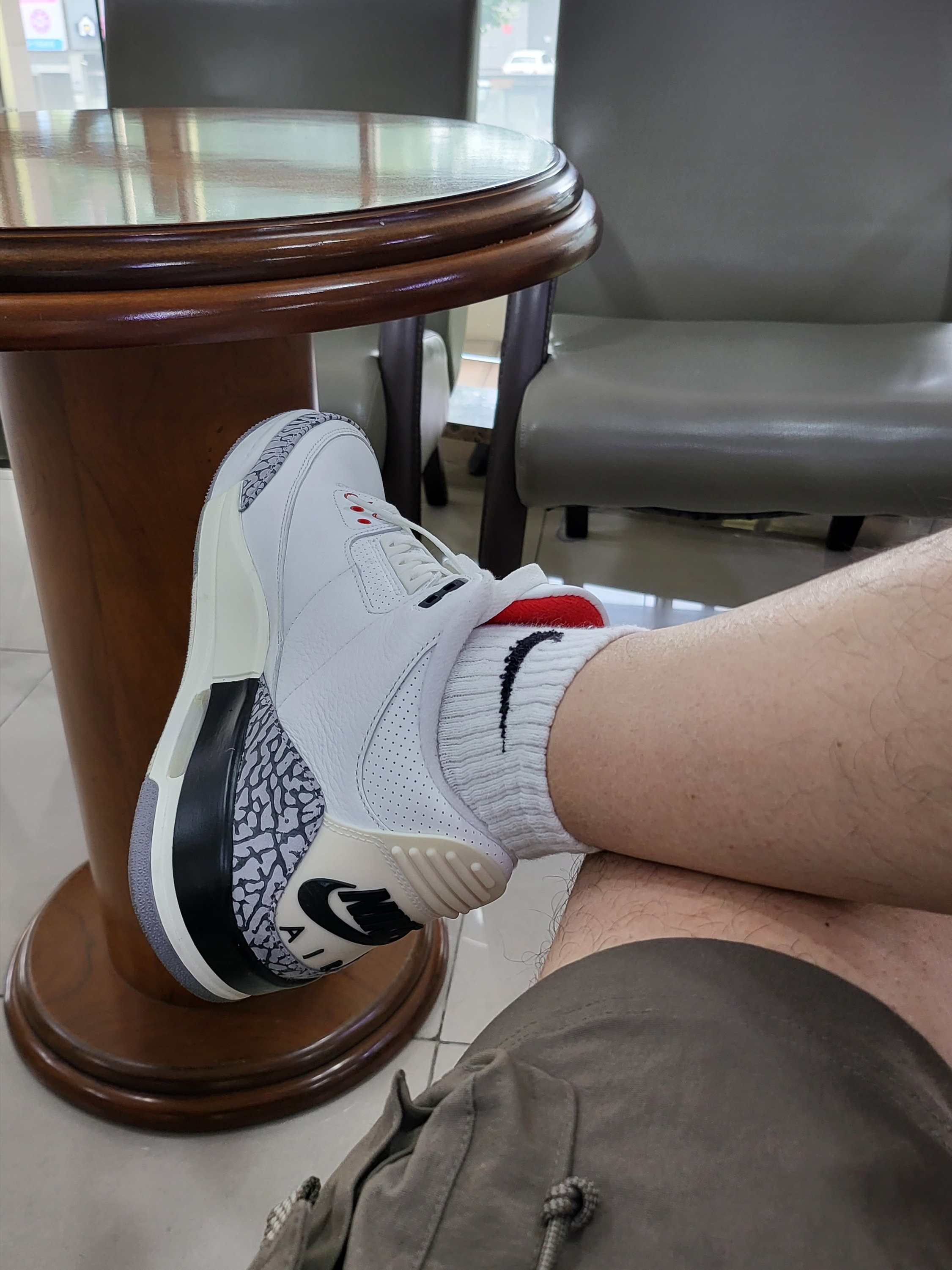 Jordan 3 Retro White Cement Reimagined 착용 스타일
