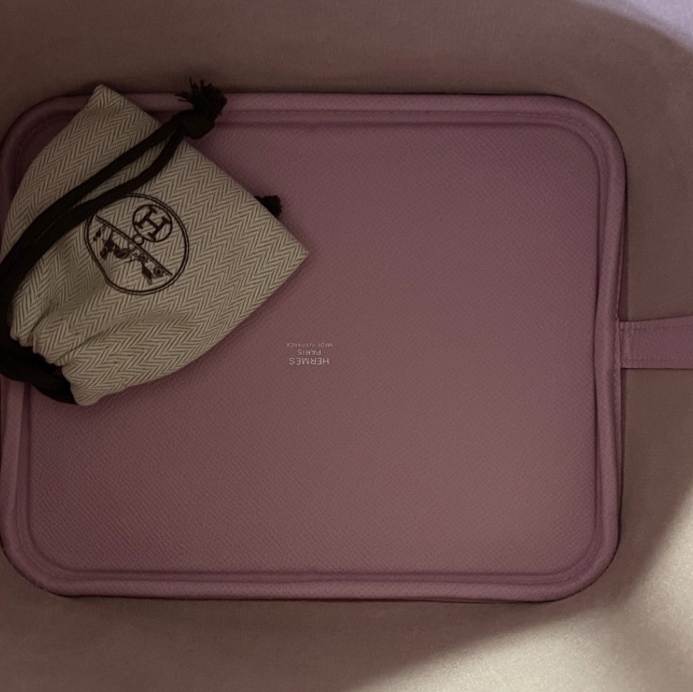 Hermes Picotin Lock 22 Bag Tressage Epsom & Palladium Mauve Sylvestre, Hermes Picotin Lock 18 Bag Clemence & Palladium Mauve Sylvestre 착용 스타일 - 3