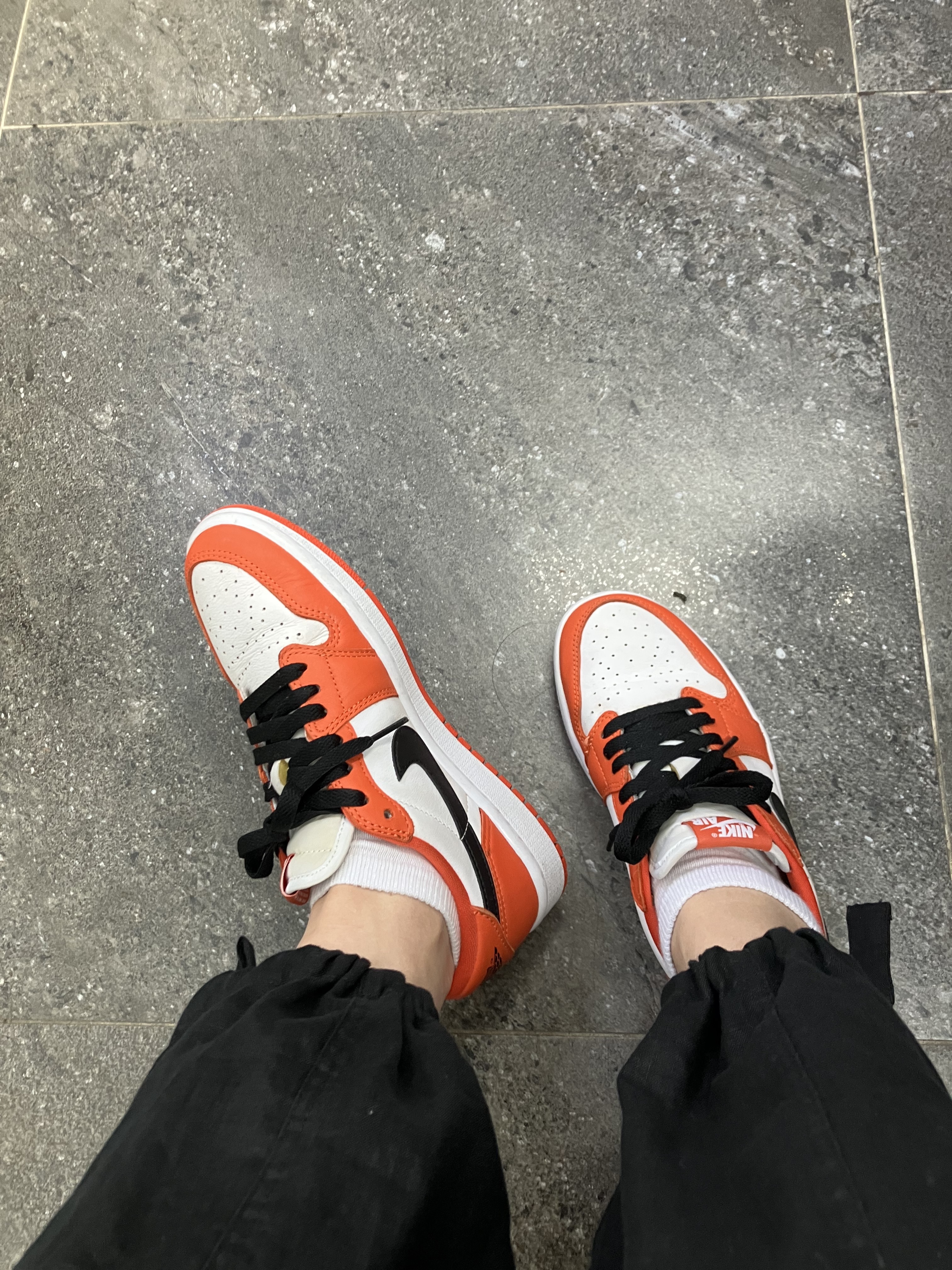 (W) Jordan 1 Low OG Starfish 착용 스타일 - 1