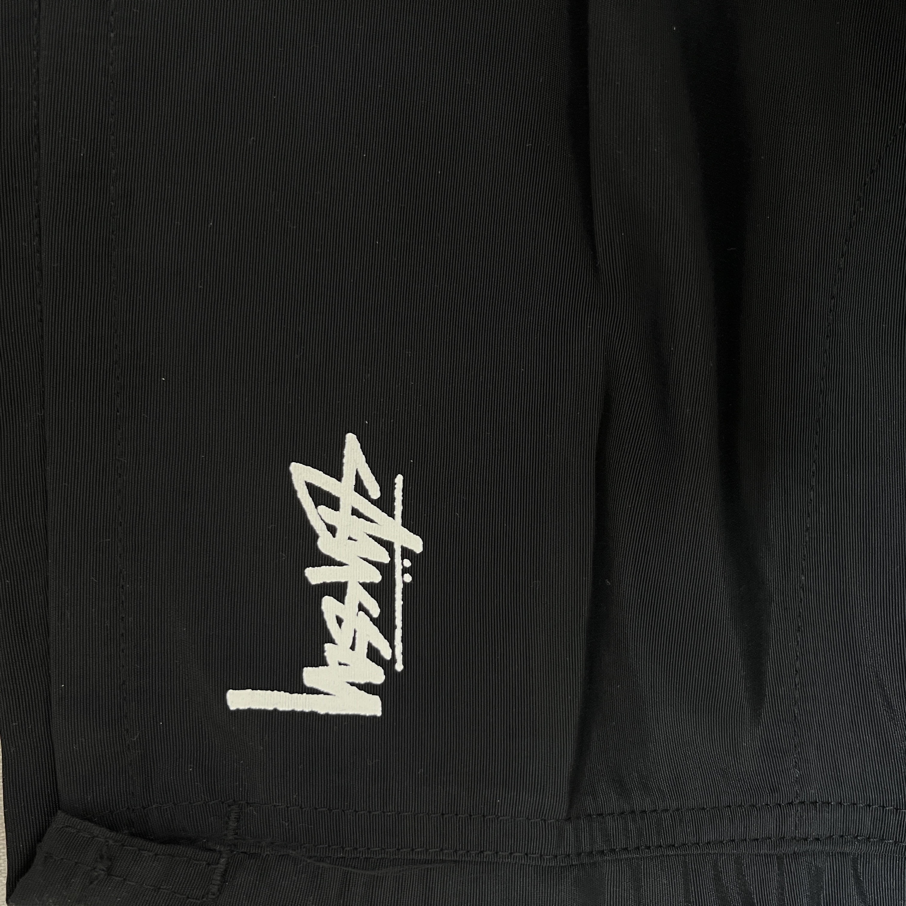 Stussy Stock Water Shorts Black 착용 스타일