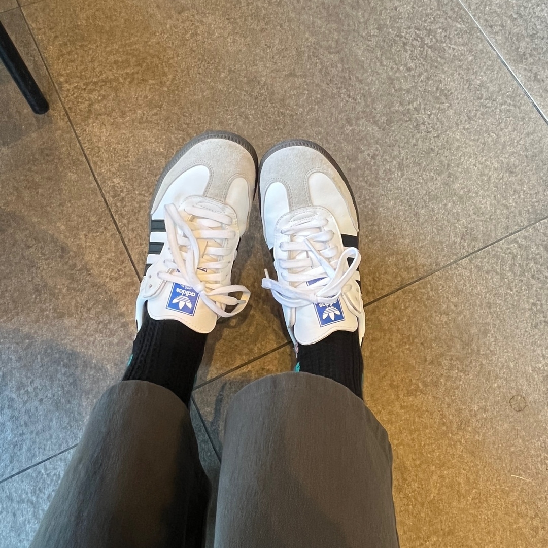 Adidas Samba OG Cloud White 착용 스타일