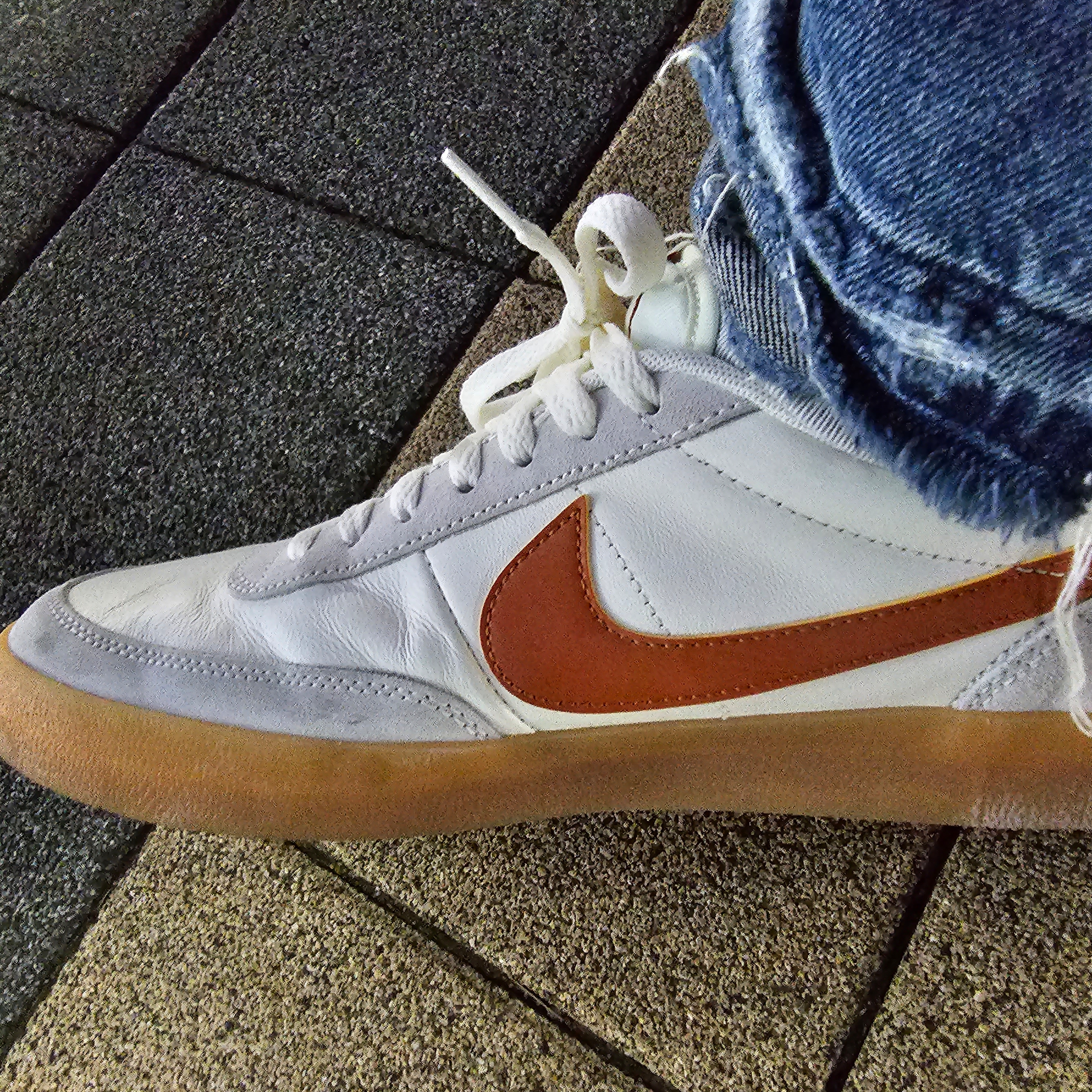 Nike Killshot 2 Leather Sail Desert Orange 착용 스타일 - 1