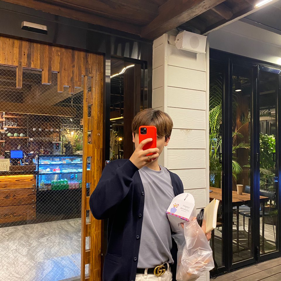 KREAM 프로필 이미지