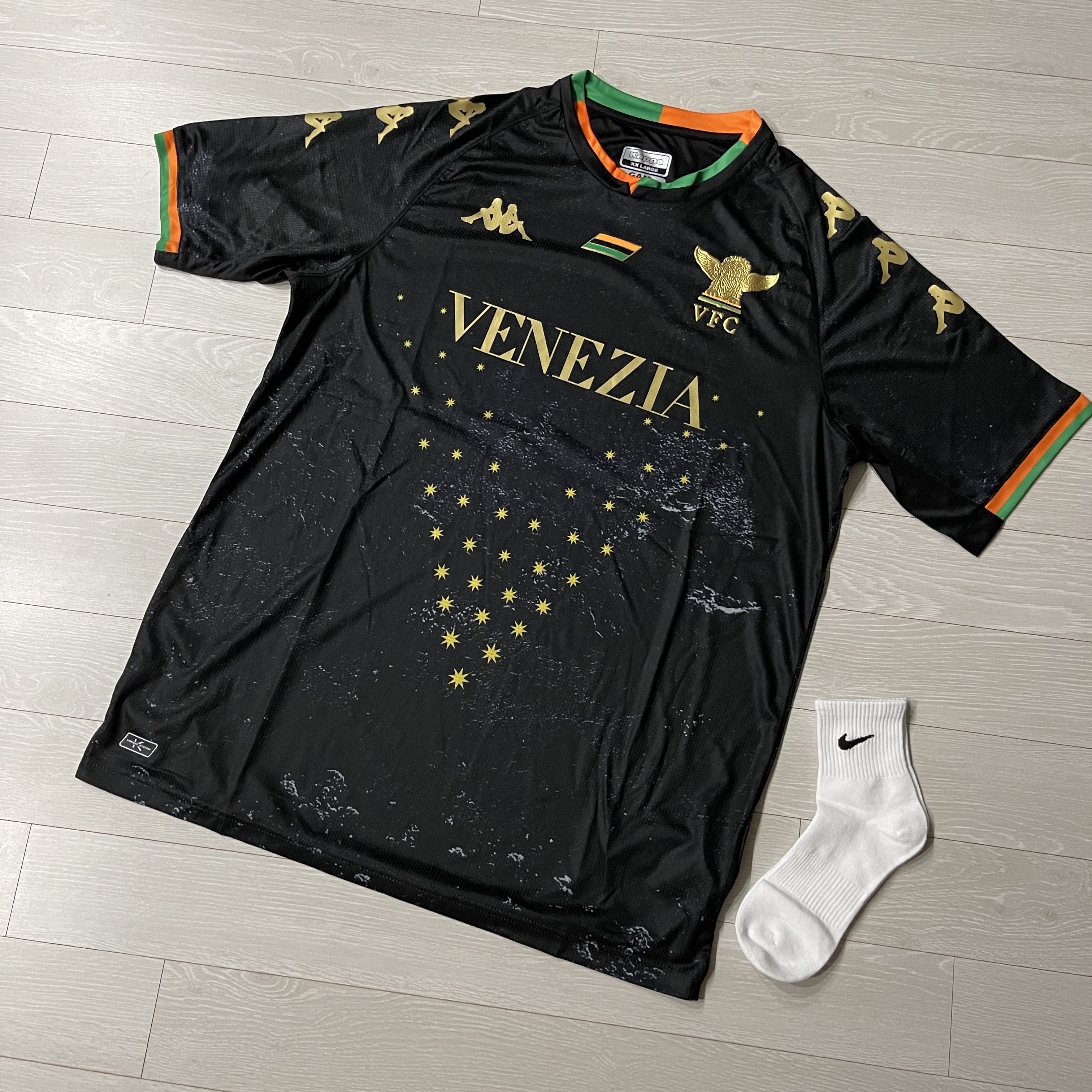 Adidas Arsenal 2022/23 Away Jersey Black - KR Sizing (Non Marking Ver.) 착용 스타일