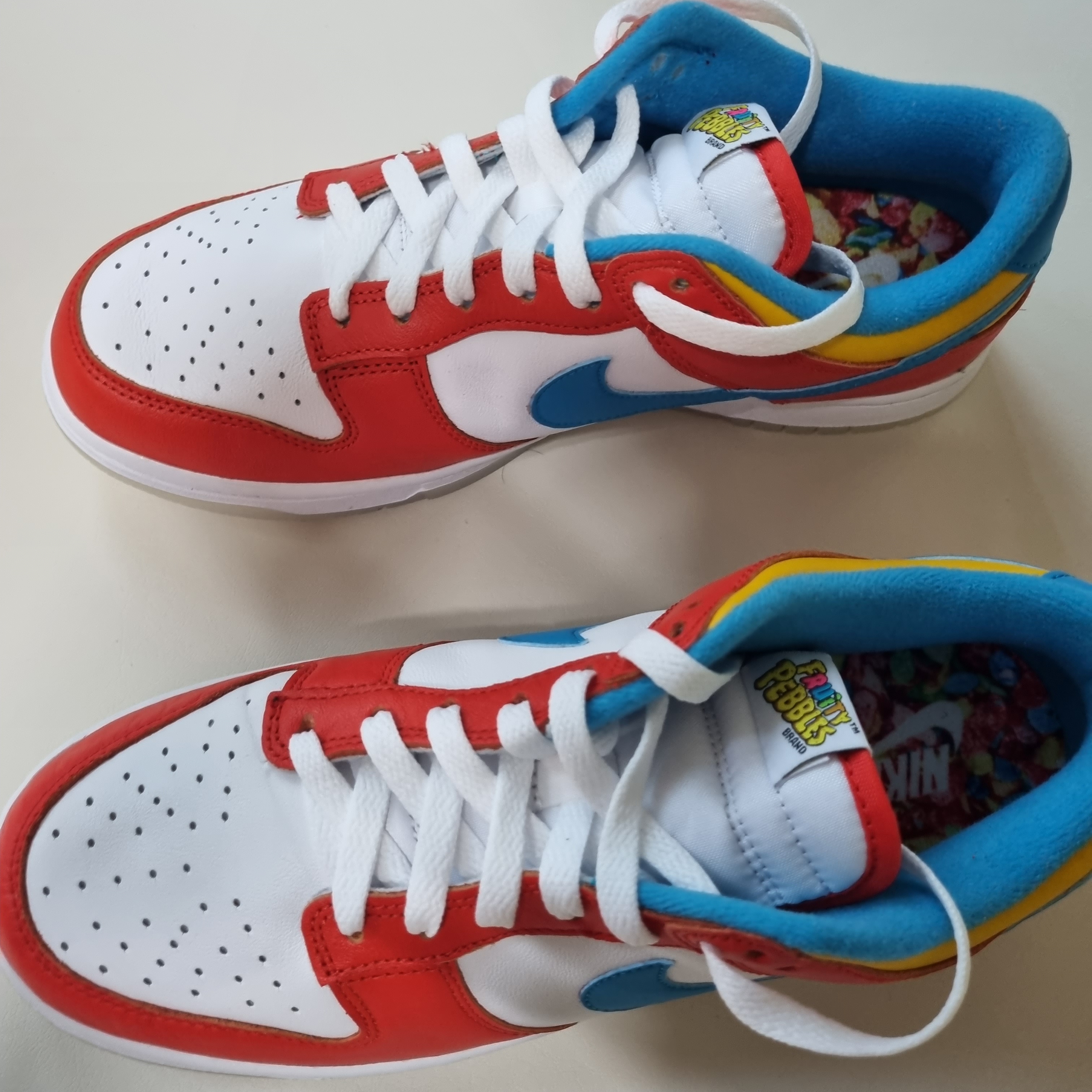 Nike x LeBron James x Fruity Pebbles Dunk Low QS Habanero Red 착용 스타일 - 3