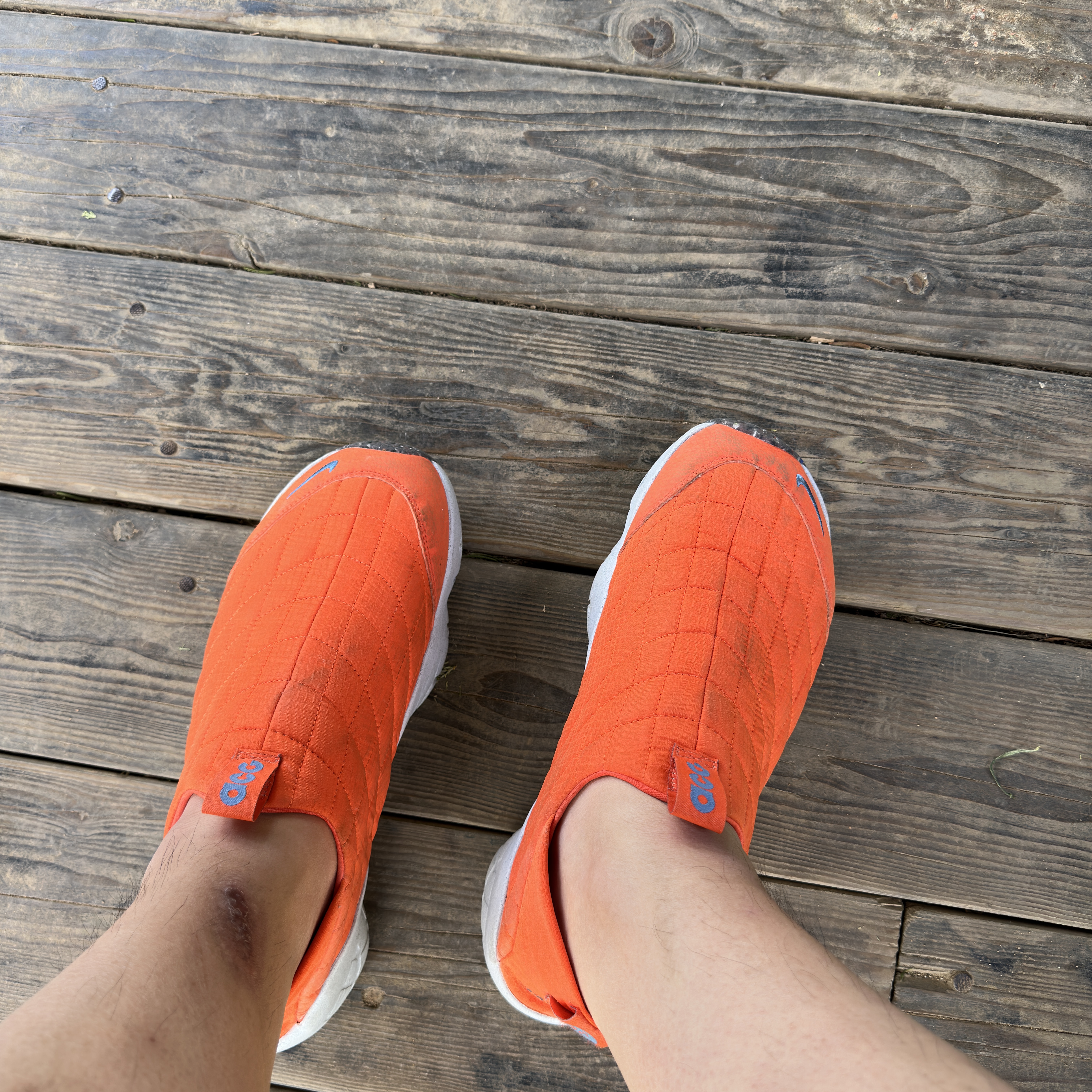 Nike ACG Moc 3.5 Rush Orange 착용 스타일