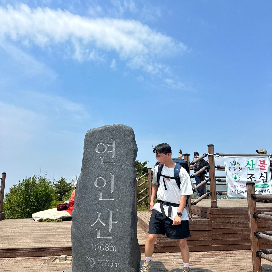 Nike ACG Air Zoom Gaiadome Gore-Tex Khaki Light Bone, Nike NRG ACG Trail Shorts Black - Asia 착용 스타일