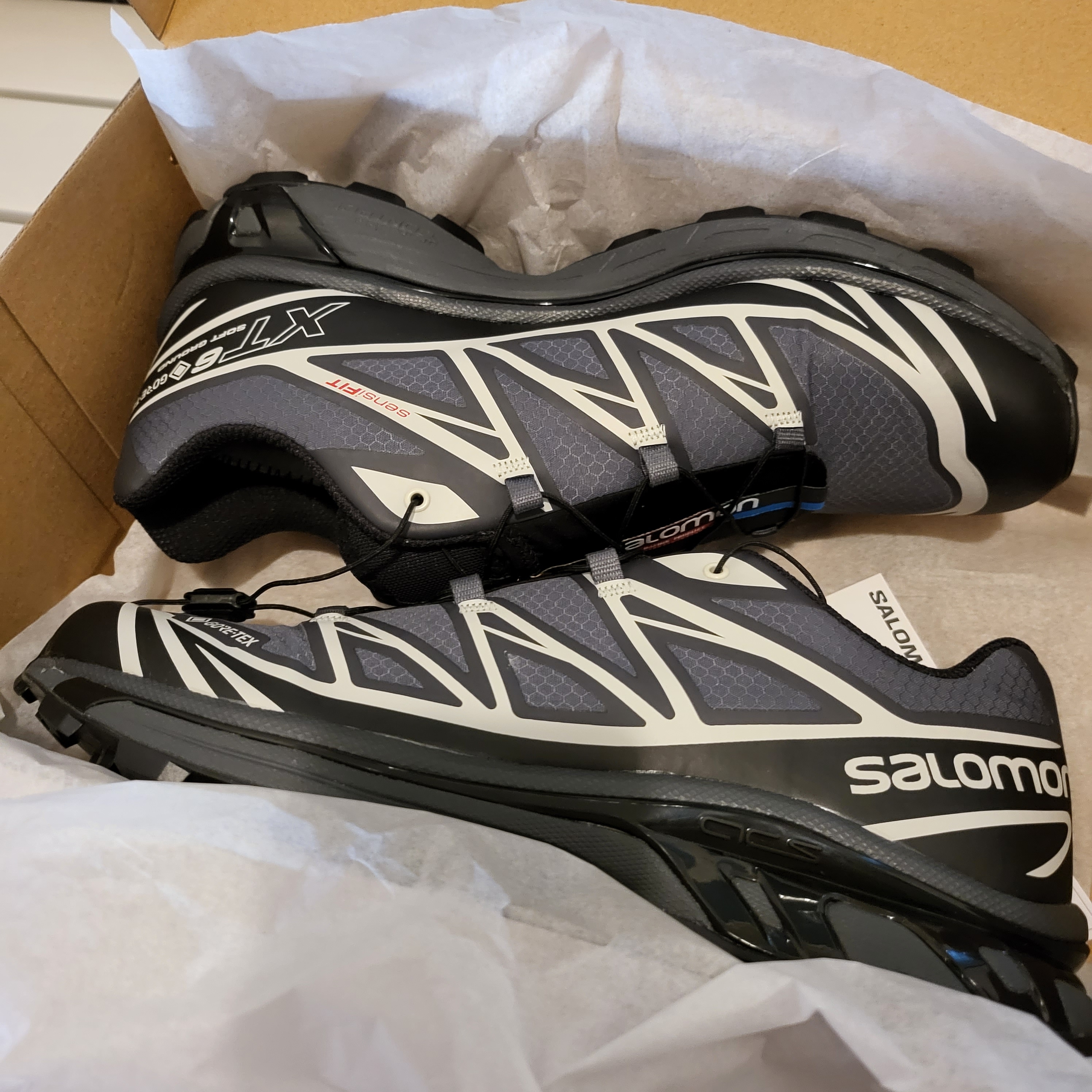 Salomon XT-6 Gore-Tex Black Ebony 착용 스타일