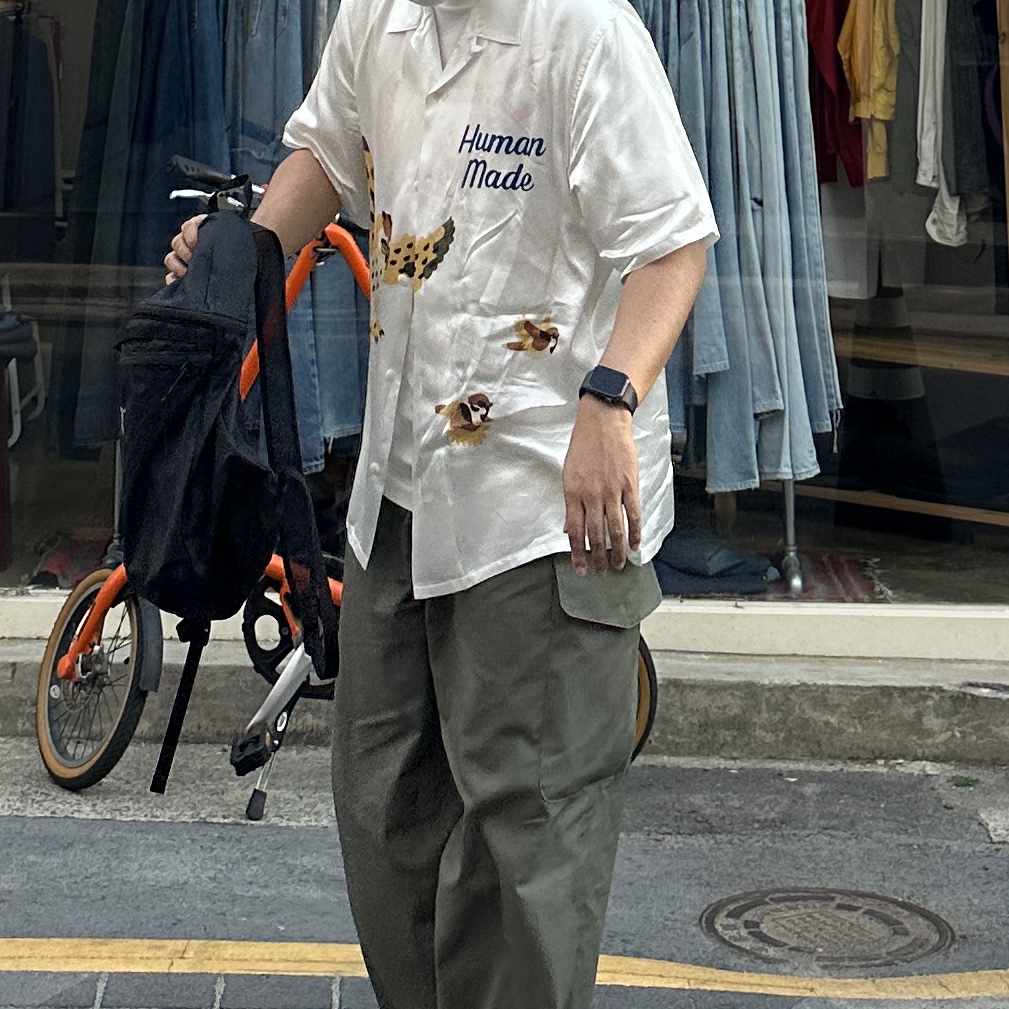 휴먼 메이드 그래픽 알로하 셔츠 화이트 착용 스타일 - 2