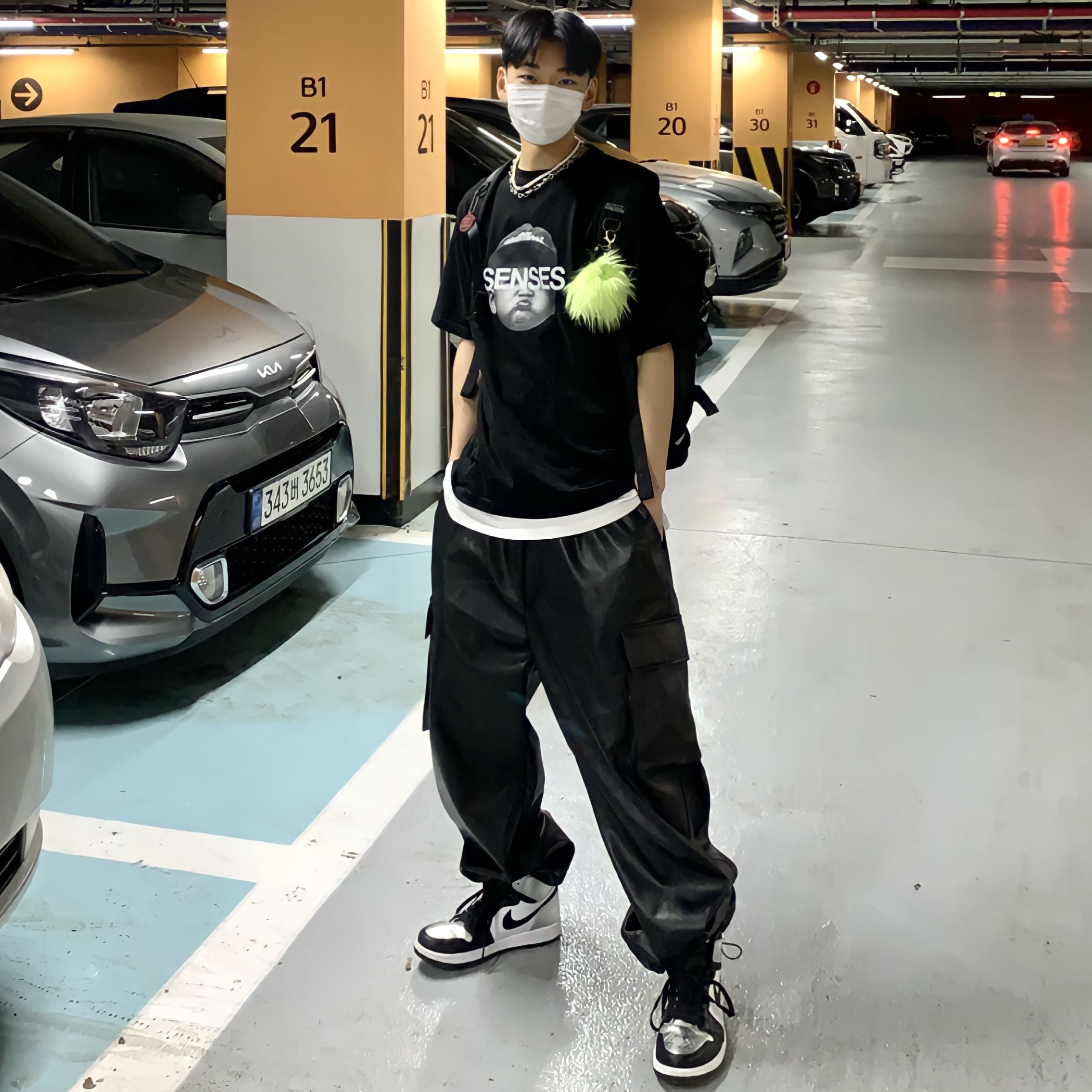 (W) Jordan 1 Retro High OG Silver Toe 착용 스타일 - 1